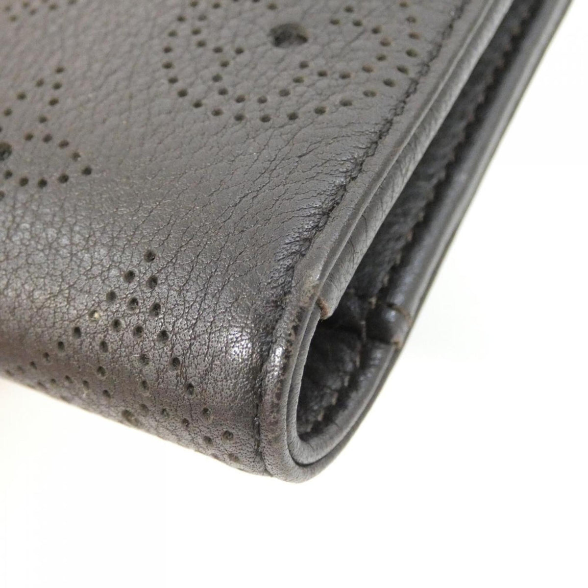 Louis Vuitton Brown Chocolat Mahina Leather Wallet (Tri-Fold) (Pre-Owned)