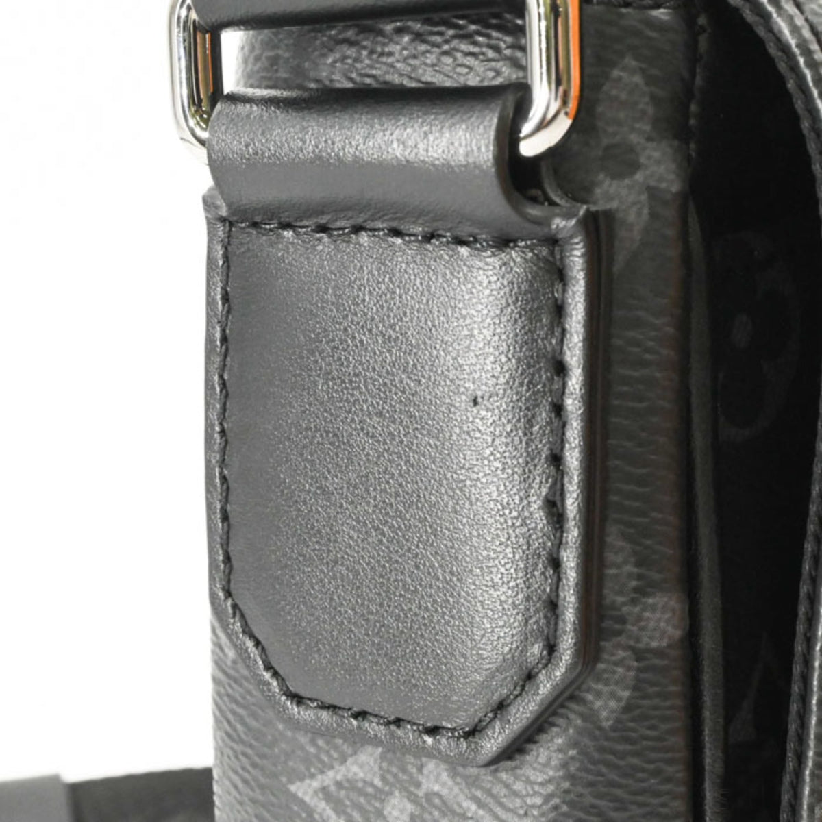 Louis Vuitton Black Monogram Eclipse Messenger Bag (Pre-Owned)
