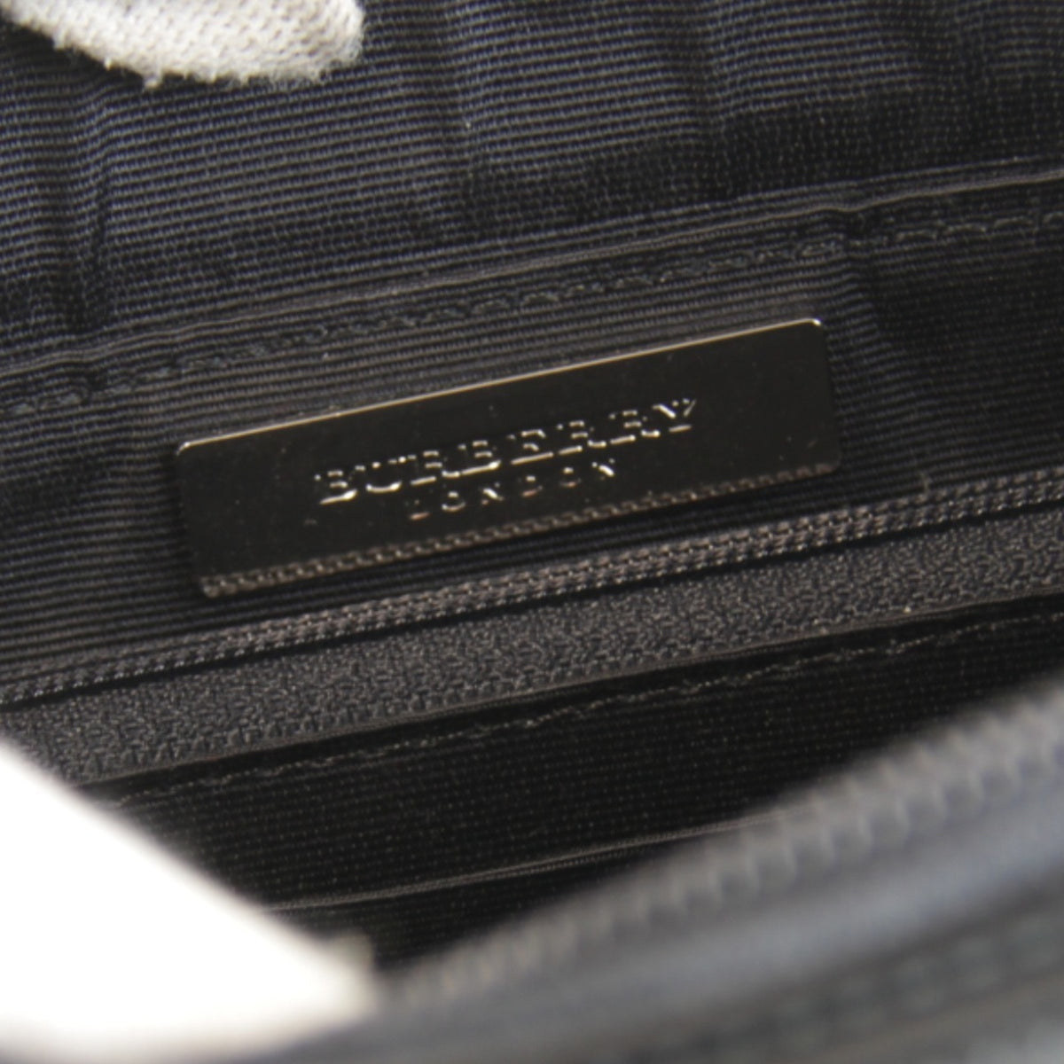 Burberry Black Gray Leather Suede Shoulder Bag (Pre-Owned)