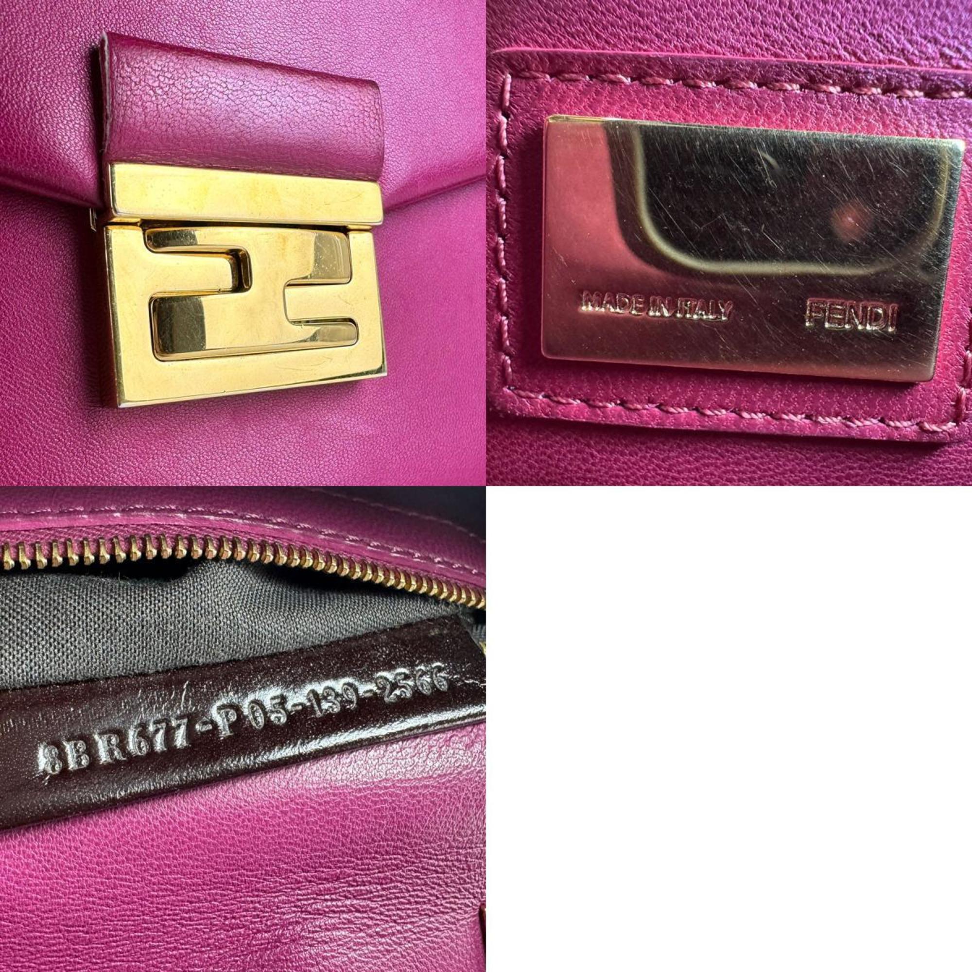 Fendi Pink Leather Shoulder Bag (Pre-Owned)