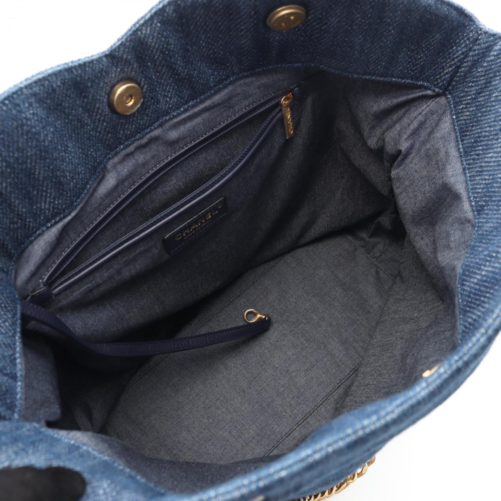 Chanel Navy Denim Tote Bag (Pre-Owned)