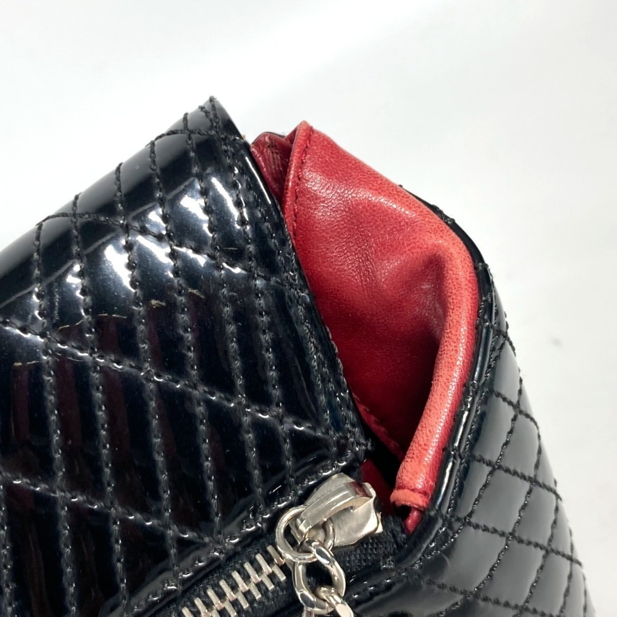 Chanel Black Patent Leather Clutch Bag Pouch (Pre-Owned)