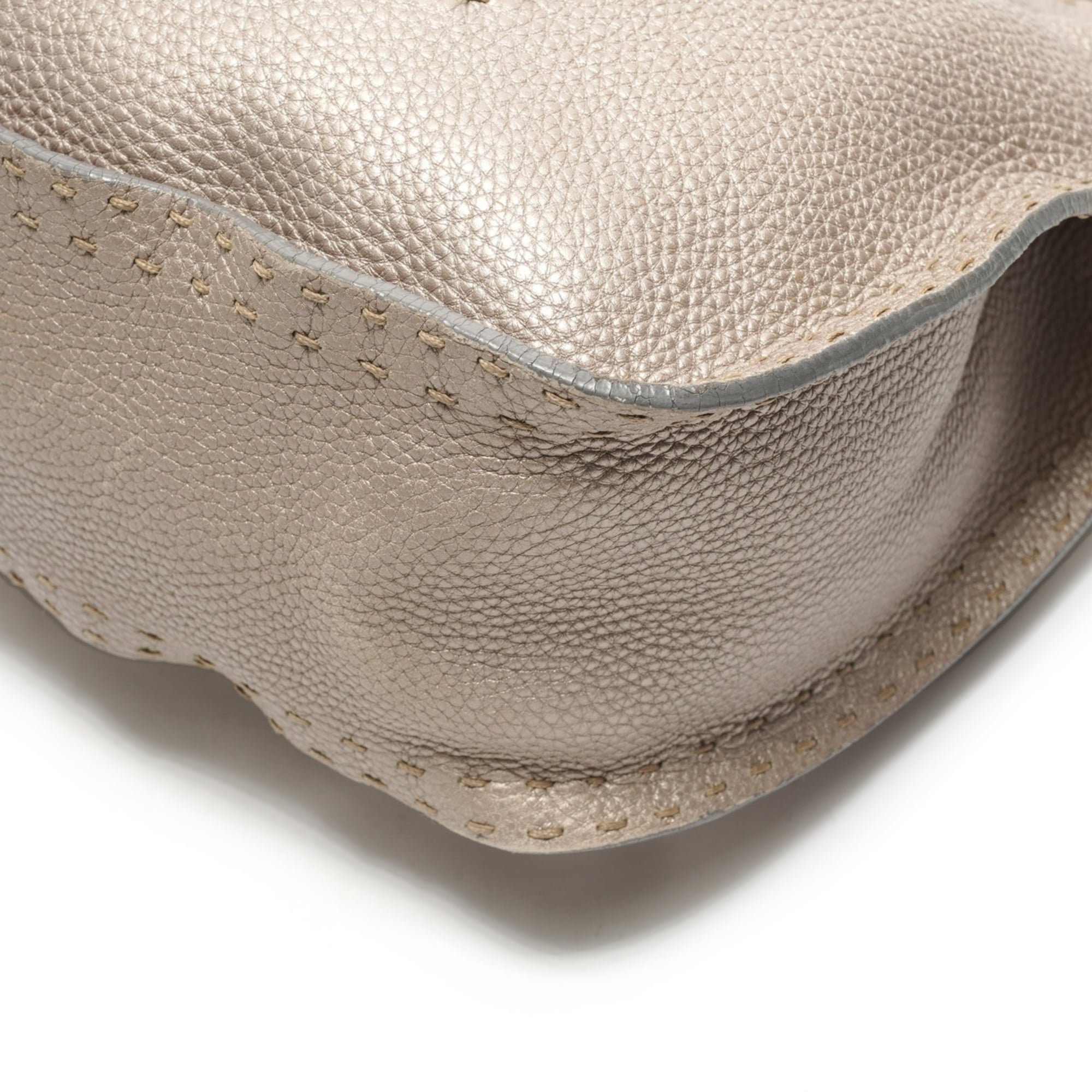 Fendi Selleria Silver Shoulder Bag (Pre-Owned)