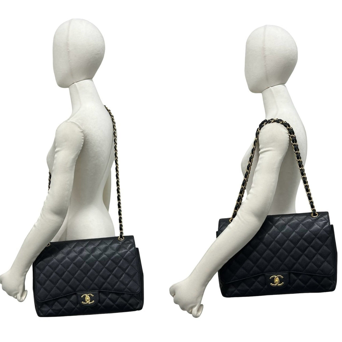 Chanel Black Grained Calfskin Shoulder Bag (Pre-Owned)