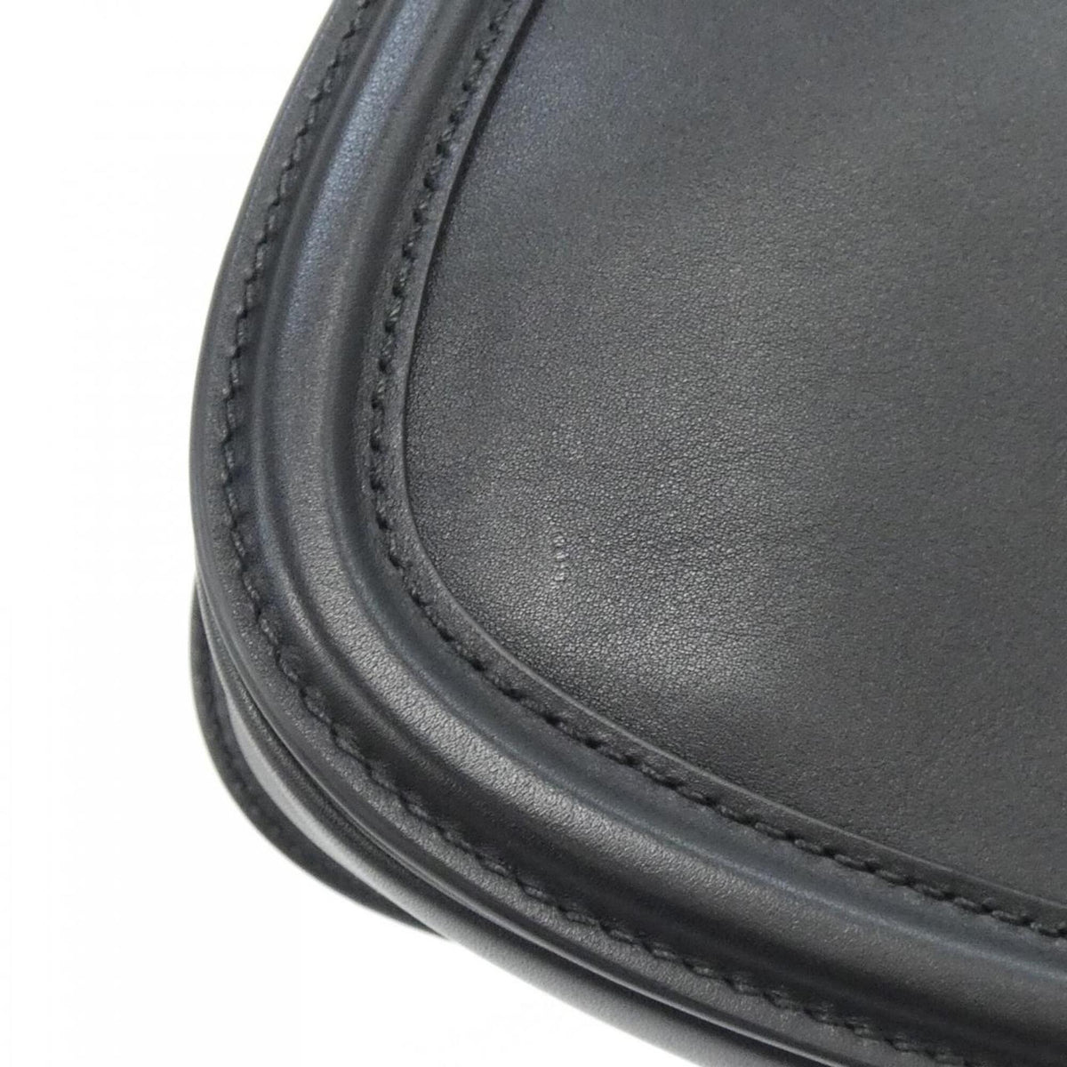 Gucci Black Leather Handbag (Pre-Owned)
