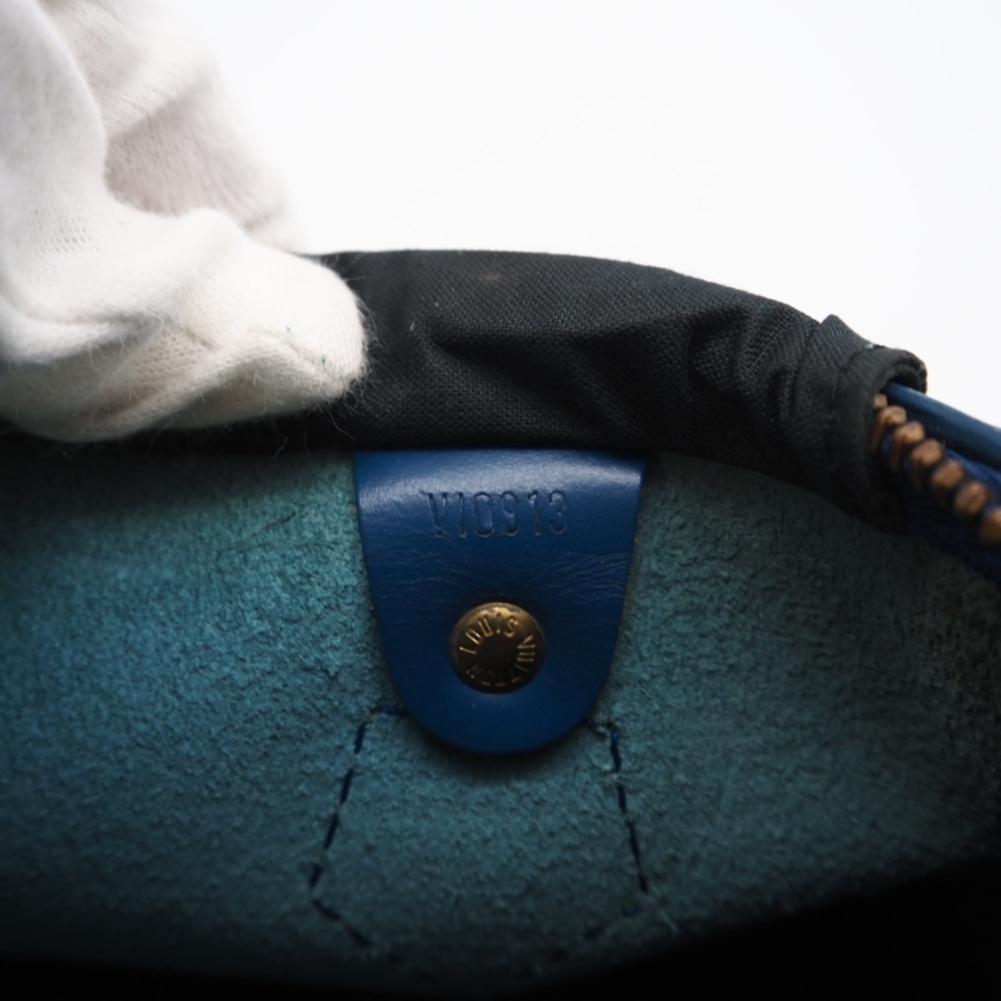 Louis Vuitton Toledo Blue Leather Handbag (Pre-Owned)