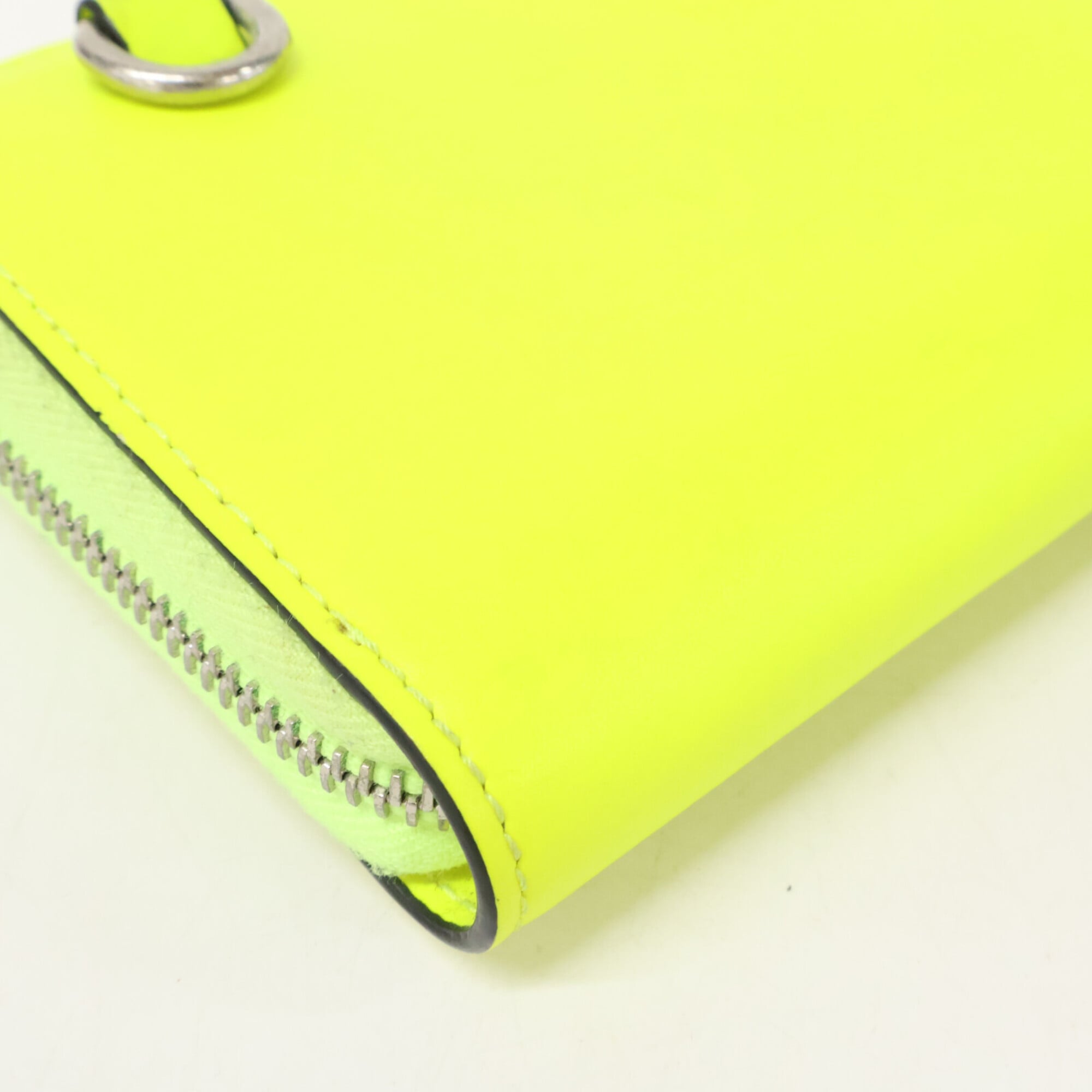 Valentino Yellow Leather Coin Purse/Coin Case (Pre-Owned)