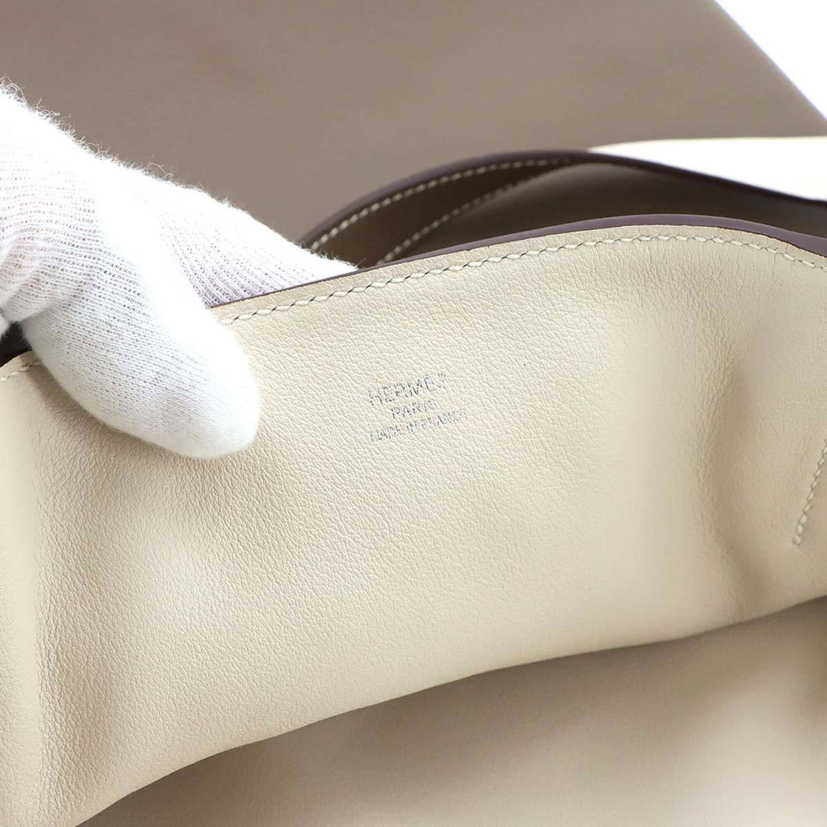 Hermes Etoupe Gray Handbag Tote Bag (Pre-Owned)