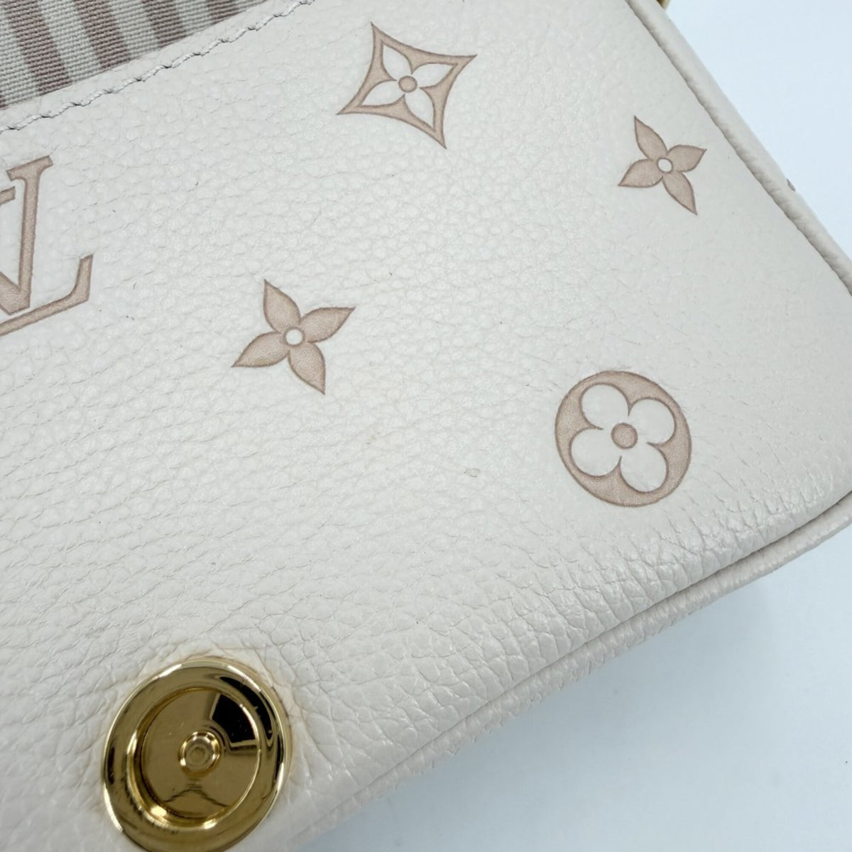 Louis Vuitton Beige Pink Monogram Empreinte Handbag Shoulder Bag (Pre-Owned)