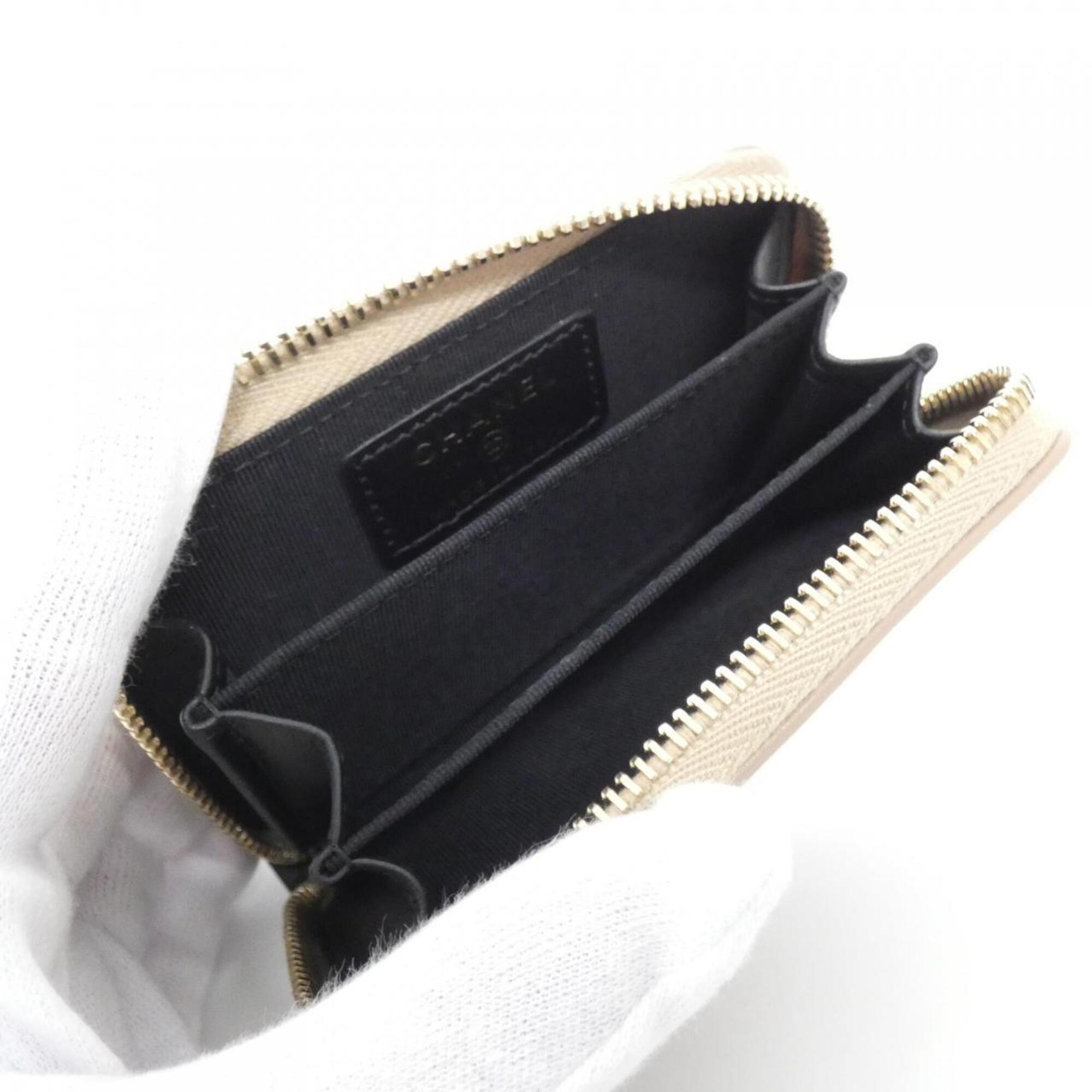 Chanel Beige Black Leather Coin Purse/Coin Case (Pre-Owned)