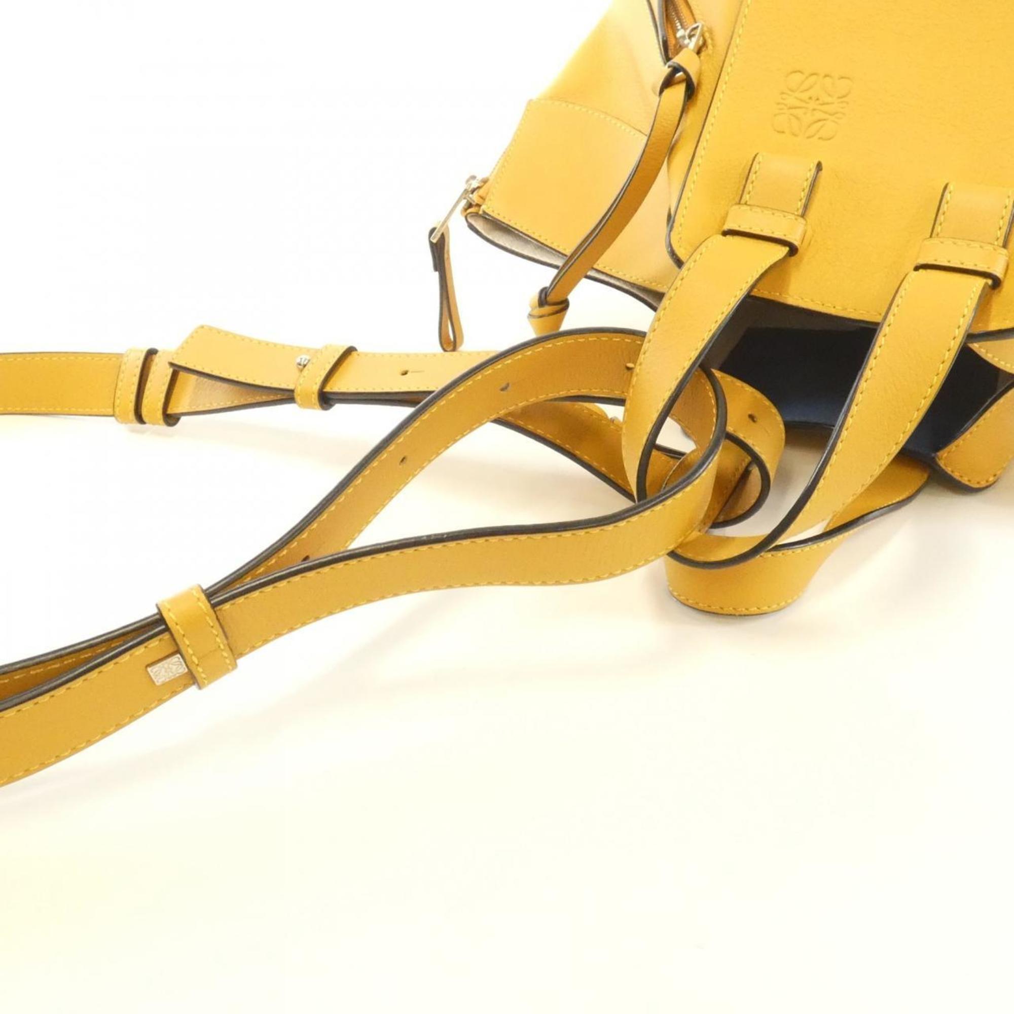 Loewe Yellow Leather Shoulder Bag (Pre-Owned)