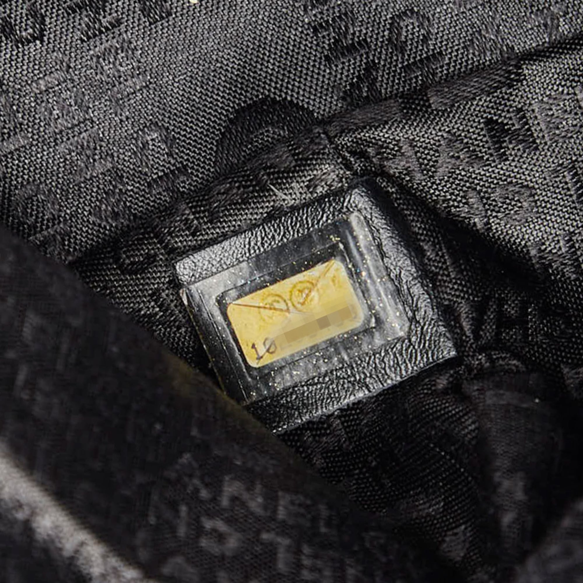 Chanel Black Grained Calfskin Handbag Tote Bag (Pre-Owned)