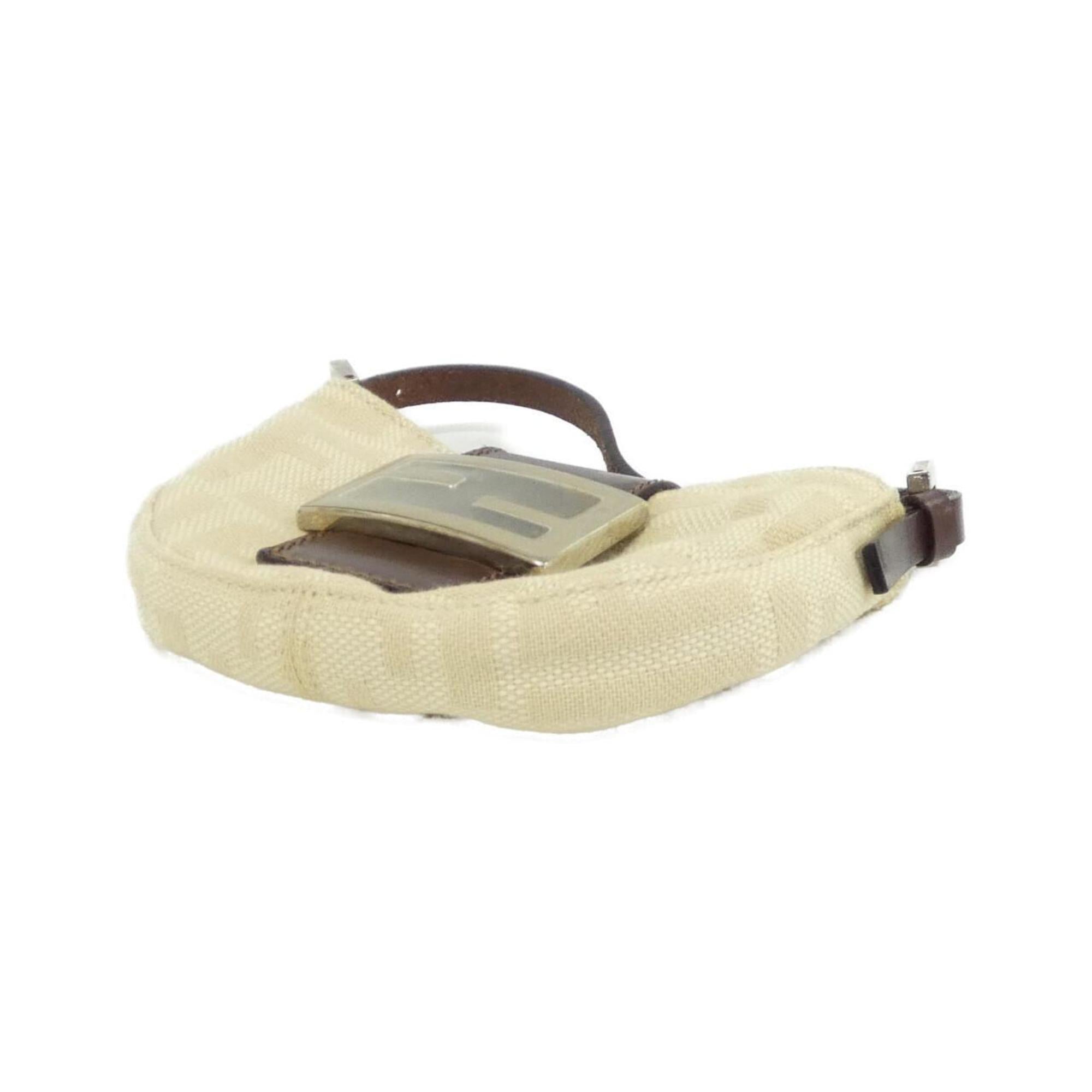 Fendi Ivory Canvas Handbag (Pre-Owned)