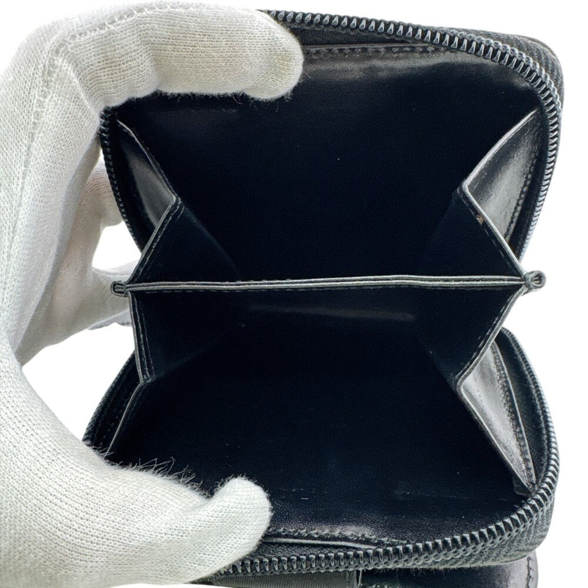 Prada Black Nylon Wallet (Bi-Fold) (Pre-Owned)