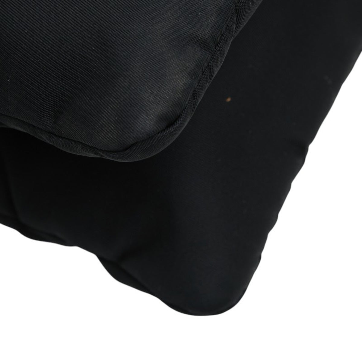 Prada Black Nylon Shoulder Bag (Pre-Owned)