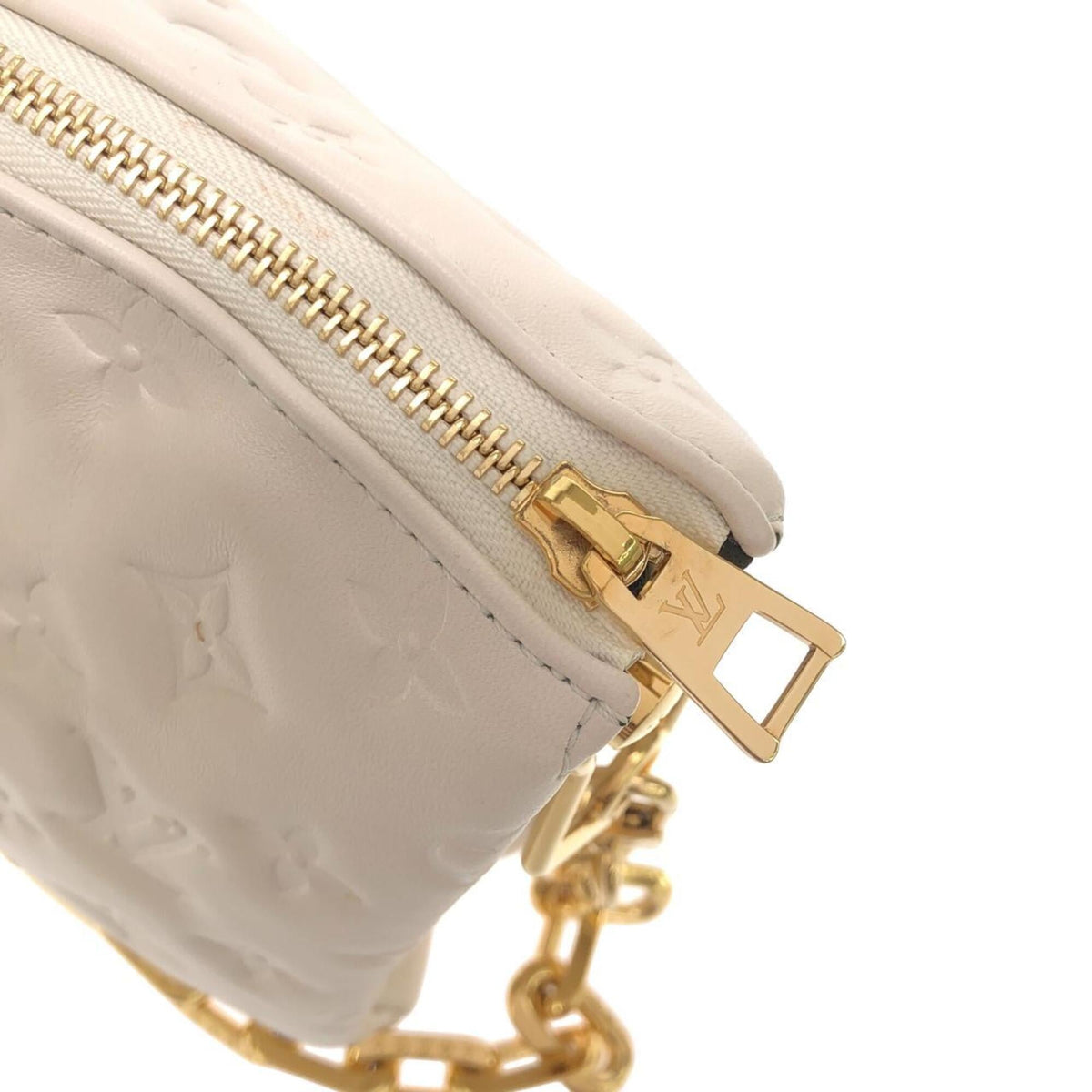 Louis Vuitton Beige Leather Shoulder Bag (Pre-Owned)
