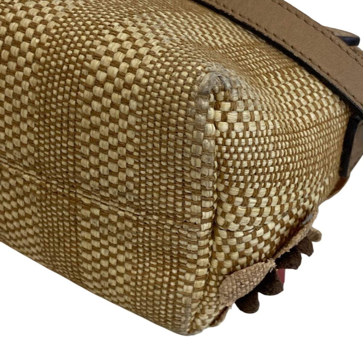 Fendi Beige Straw Handbag (Pre-Owned)