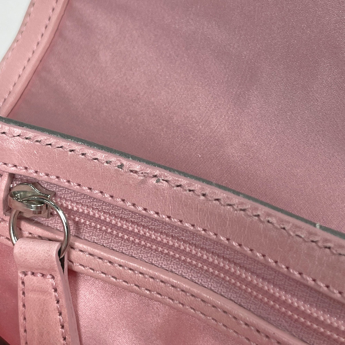 Coach Gray Satin Leather Clutch Bag Handbag (Pre-Owned)