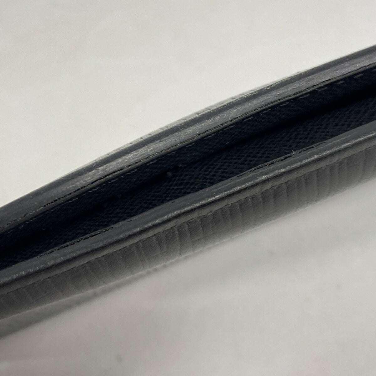 Louis Vuitton Noir Long Wallet (Bi-Fold) (Pre-Owned)