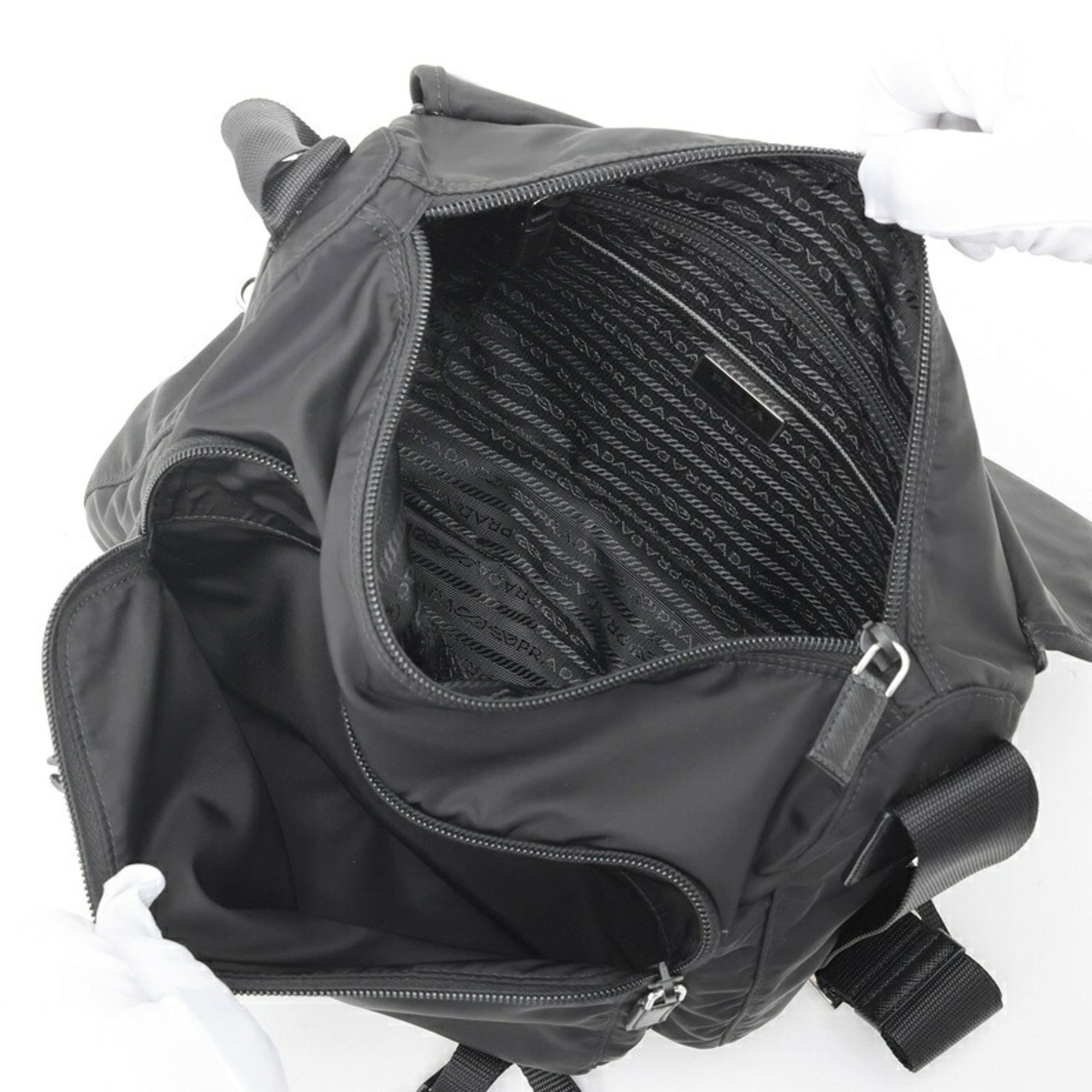 Prada Black Nylon Shoulder Bag (Pre-Owned)