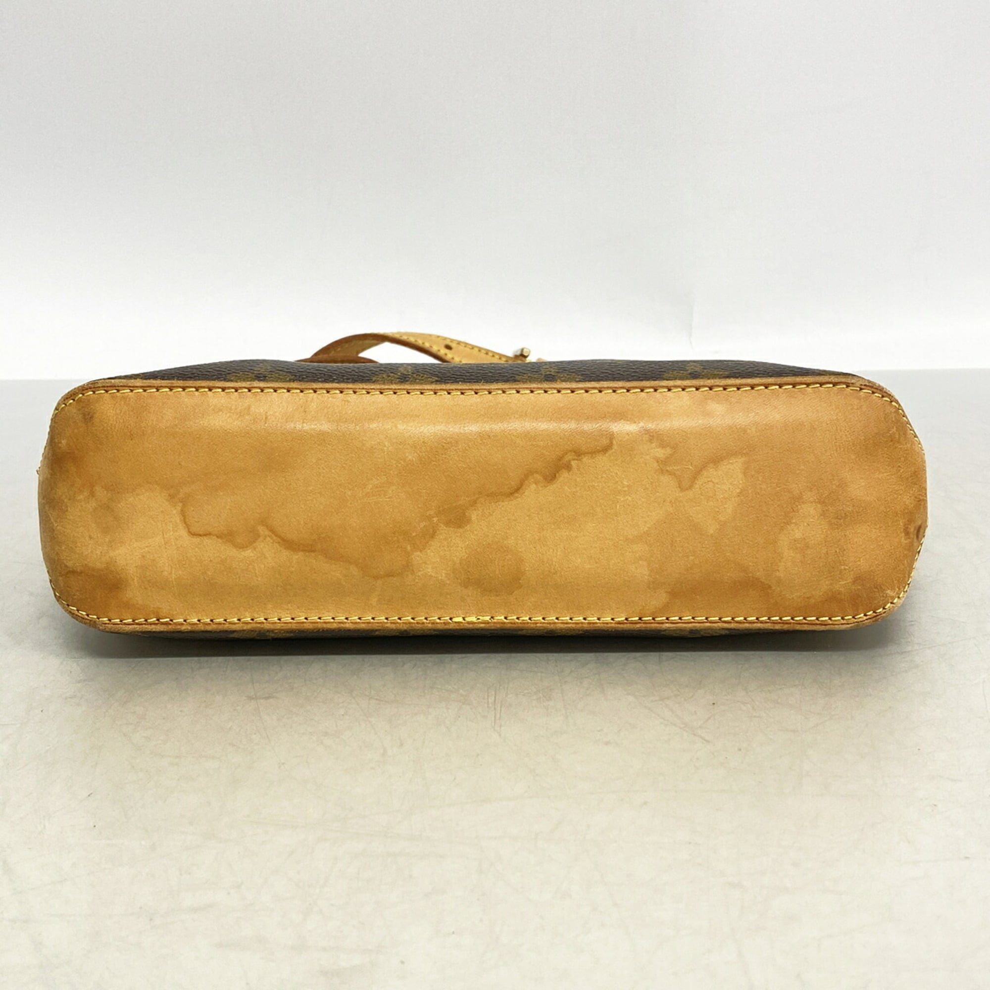 Louis Vuitton Brown Shoulder Bag (Pre-Owned)