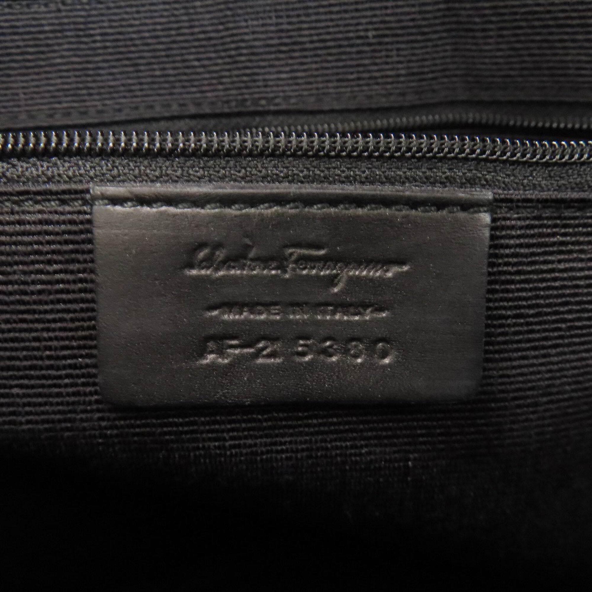 Salvatore Ferragamo Gancini Black Canvas Shoulder Bag (Pre-Owned)