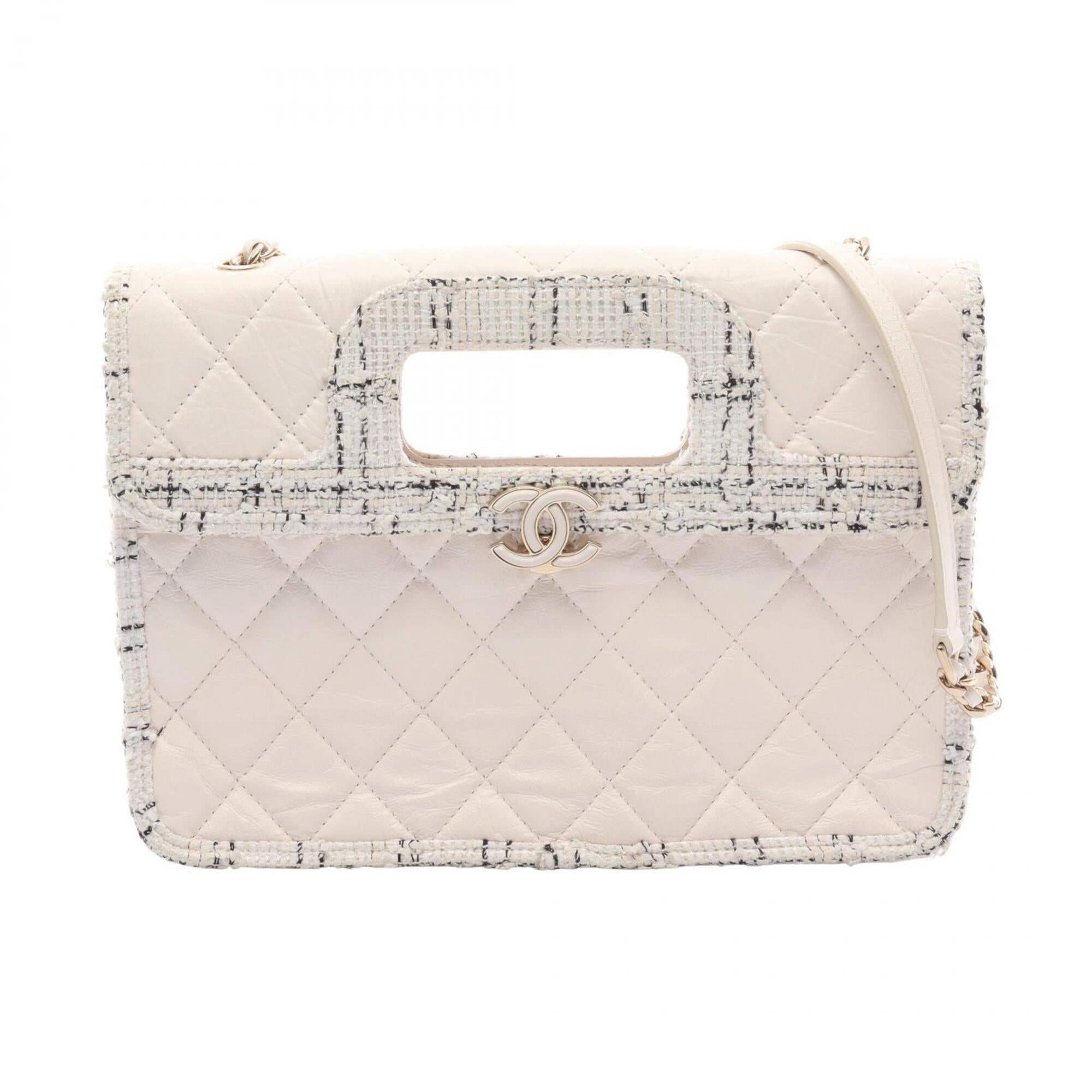 Chanel Black White Leather Handbag Shoulder Bag (Pre-Owned)