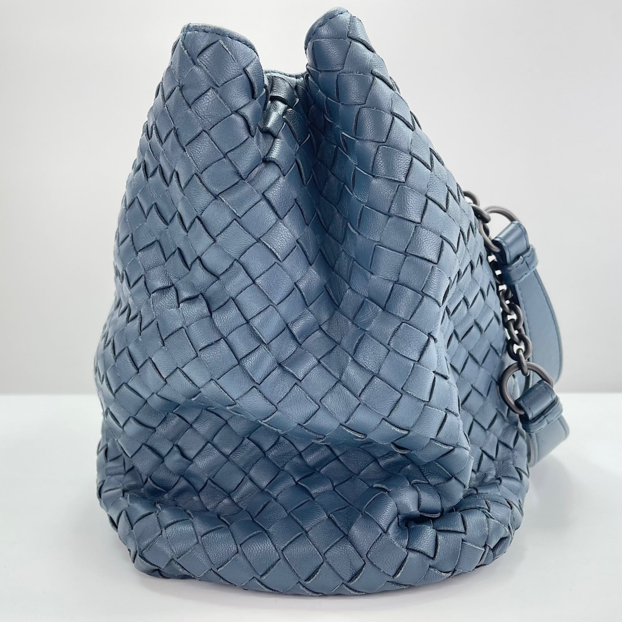 Bottega Veneta Navy Handbag (Pre-Owned)