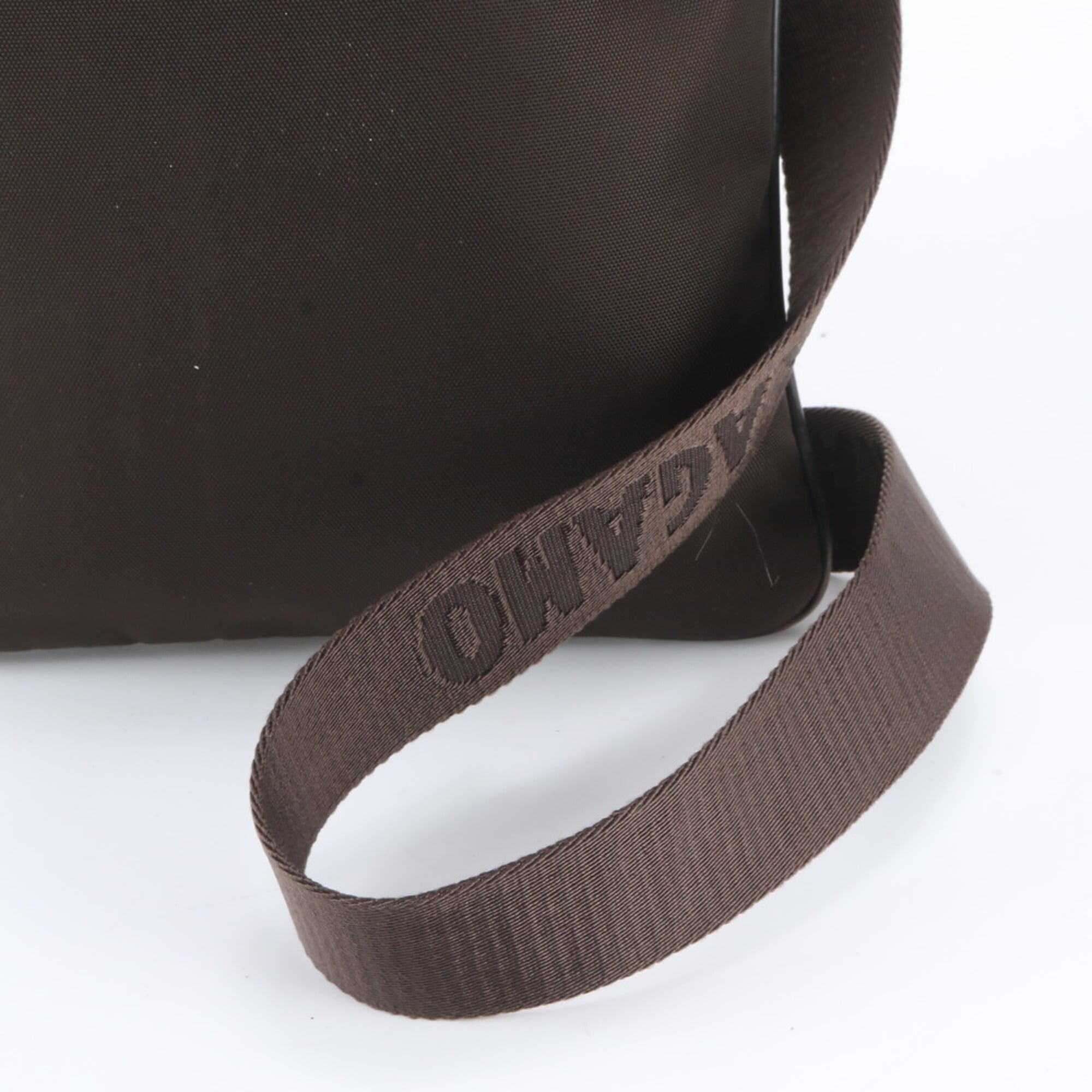 Salvatore Ferragamo Brown Leather Nylon Messenger Bag Shoulder Bag (Pre-Owned)