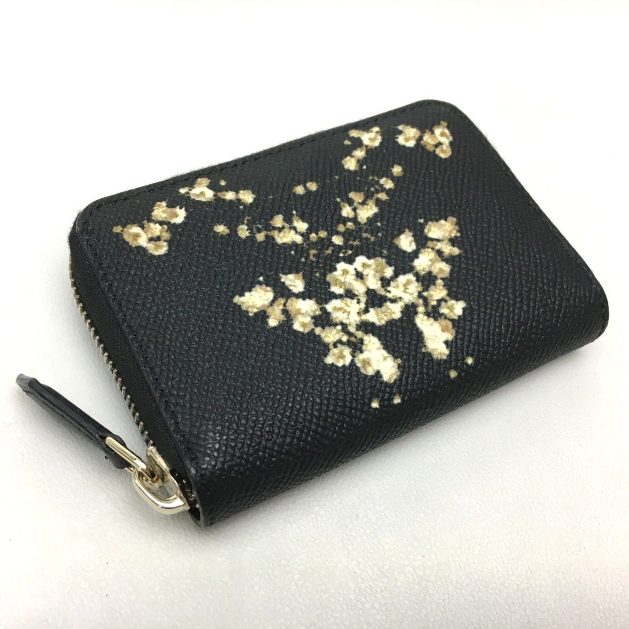 Givenchy Black Leather Coin Purse/Coin Case (Pre-Owned)
