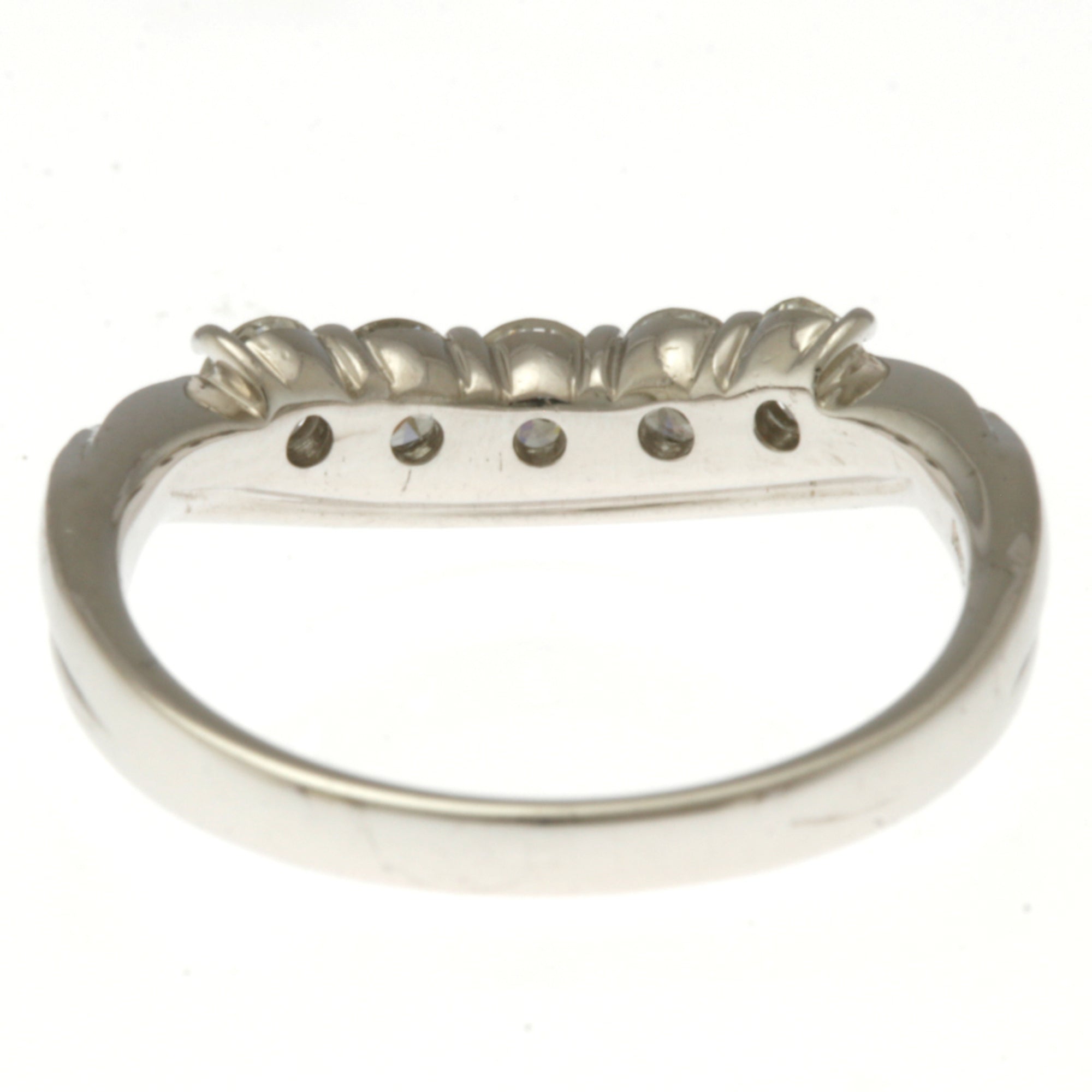 Unbranded Silver White Gold (18K) Band Ring (Pre-Owned)