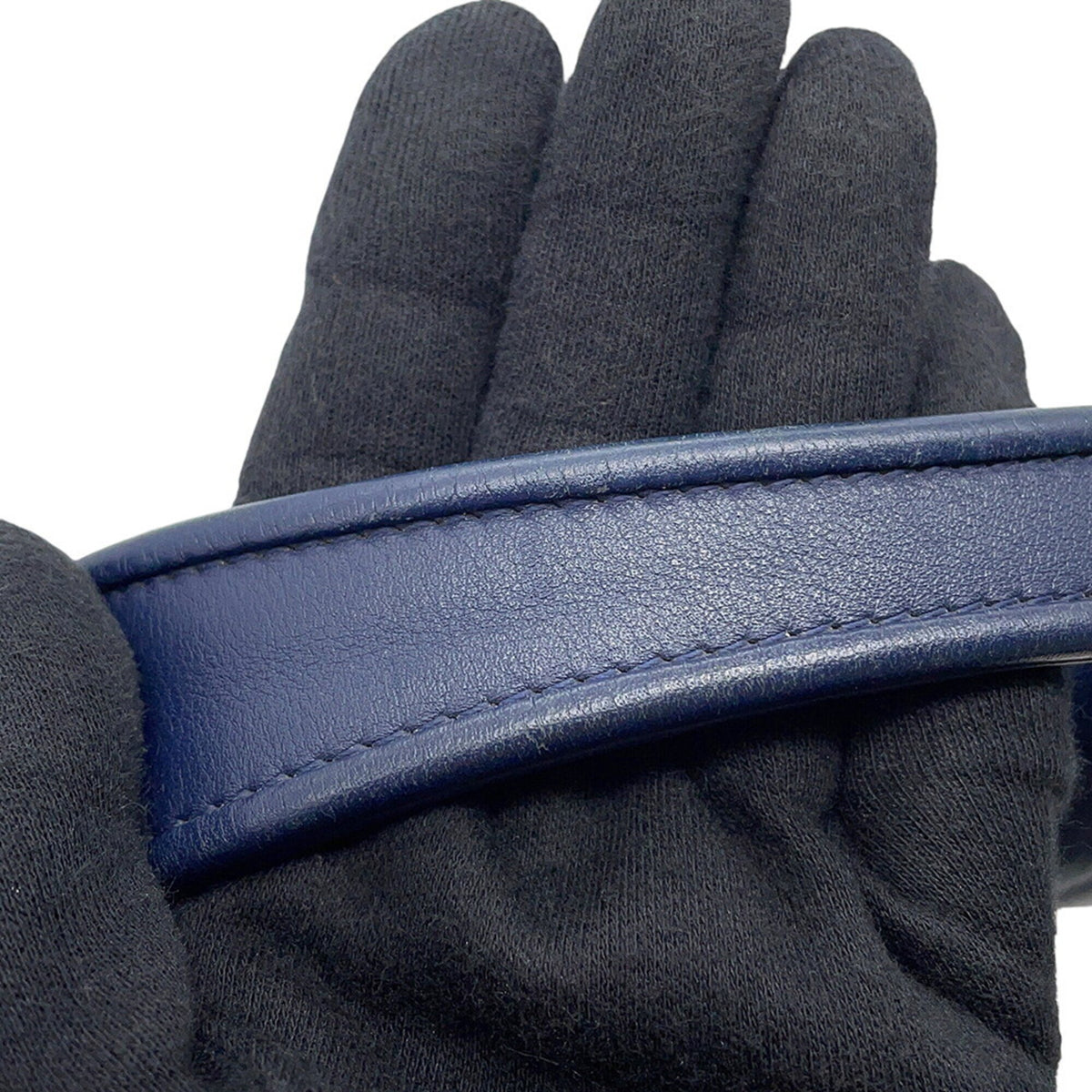 Chanel Navy Leather Handbag Shoulder Bag (Pre-Owned)