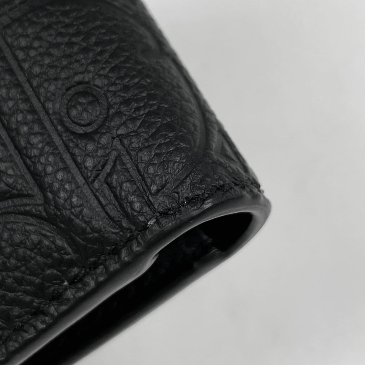 Christian Dior Black Leather Wallet (Bi-Fold) (Pre-Owned)