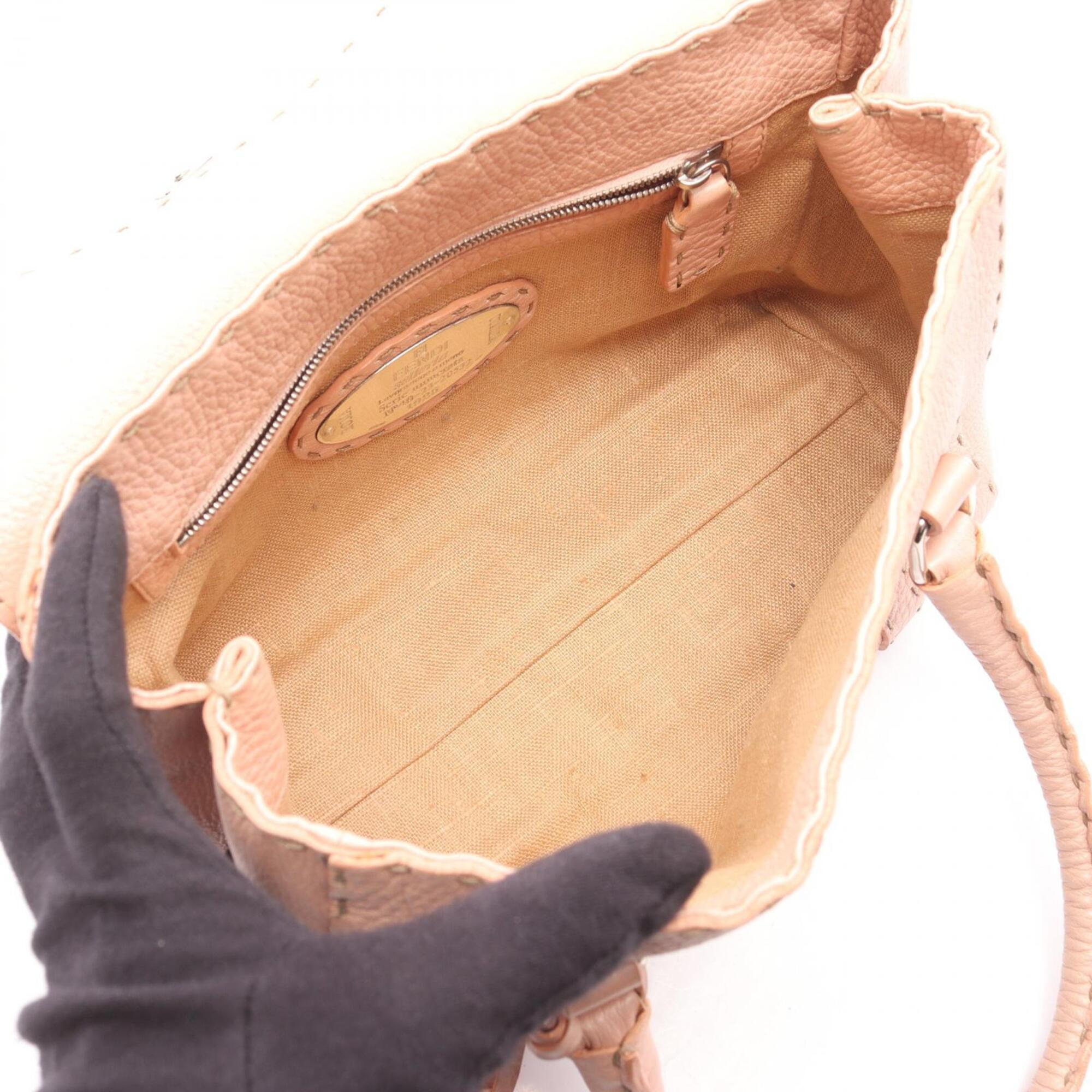 Fendi Pink Leather Handbag (Pre-Owned)