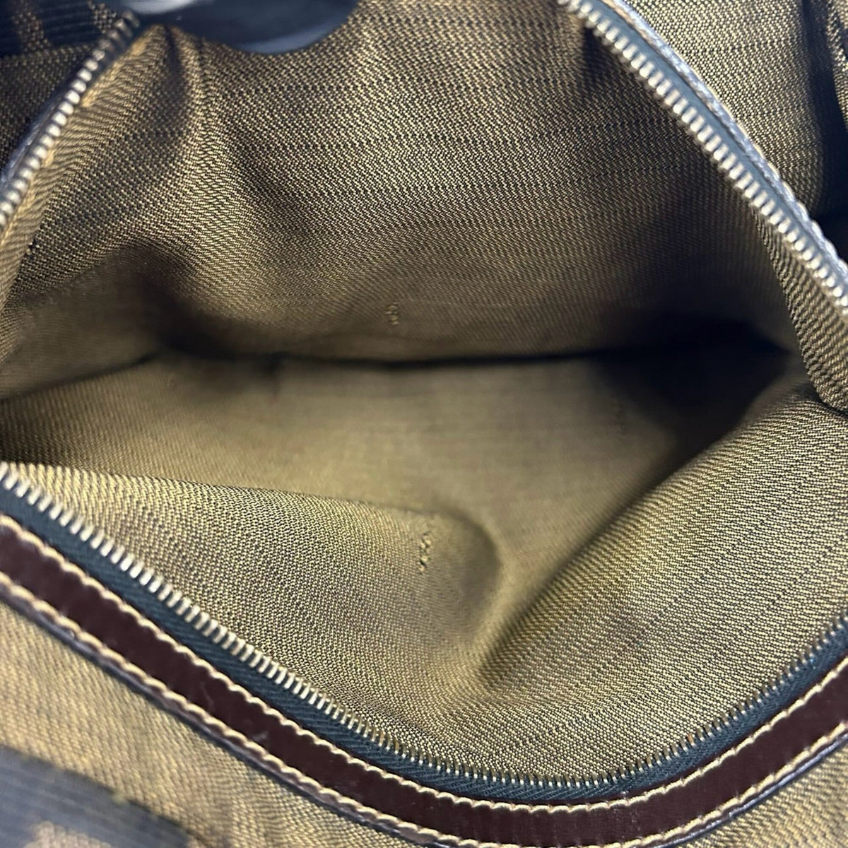 Fendi Black Brown Canvas Leather Handbag Tote Bag (Pre-Owned)