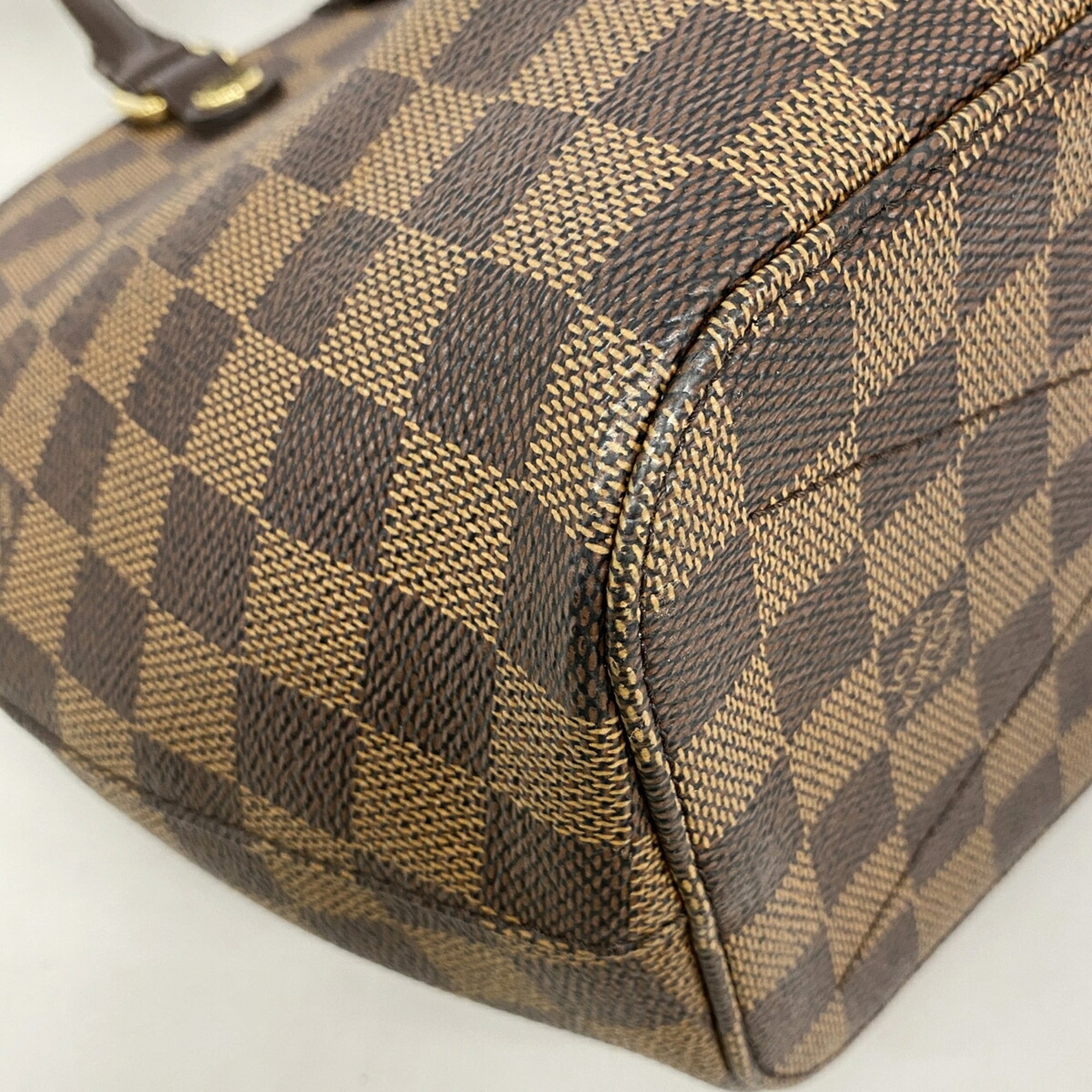 Louis Vuitton Ebene Handbag (Pre-Owned)