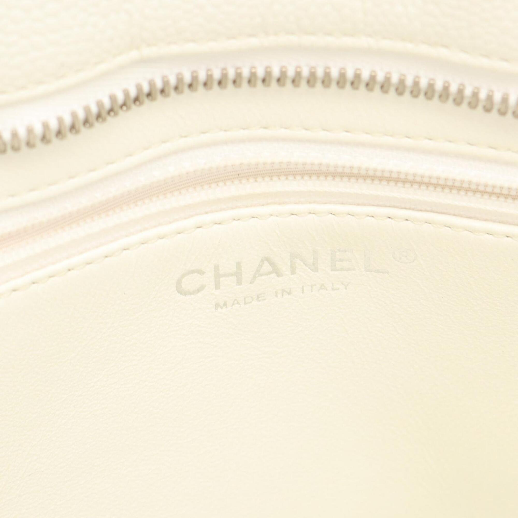 Chanel White Grained Calfskin Handbag Tote Bag (Pre-Owned)