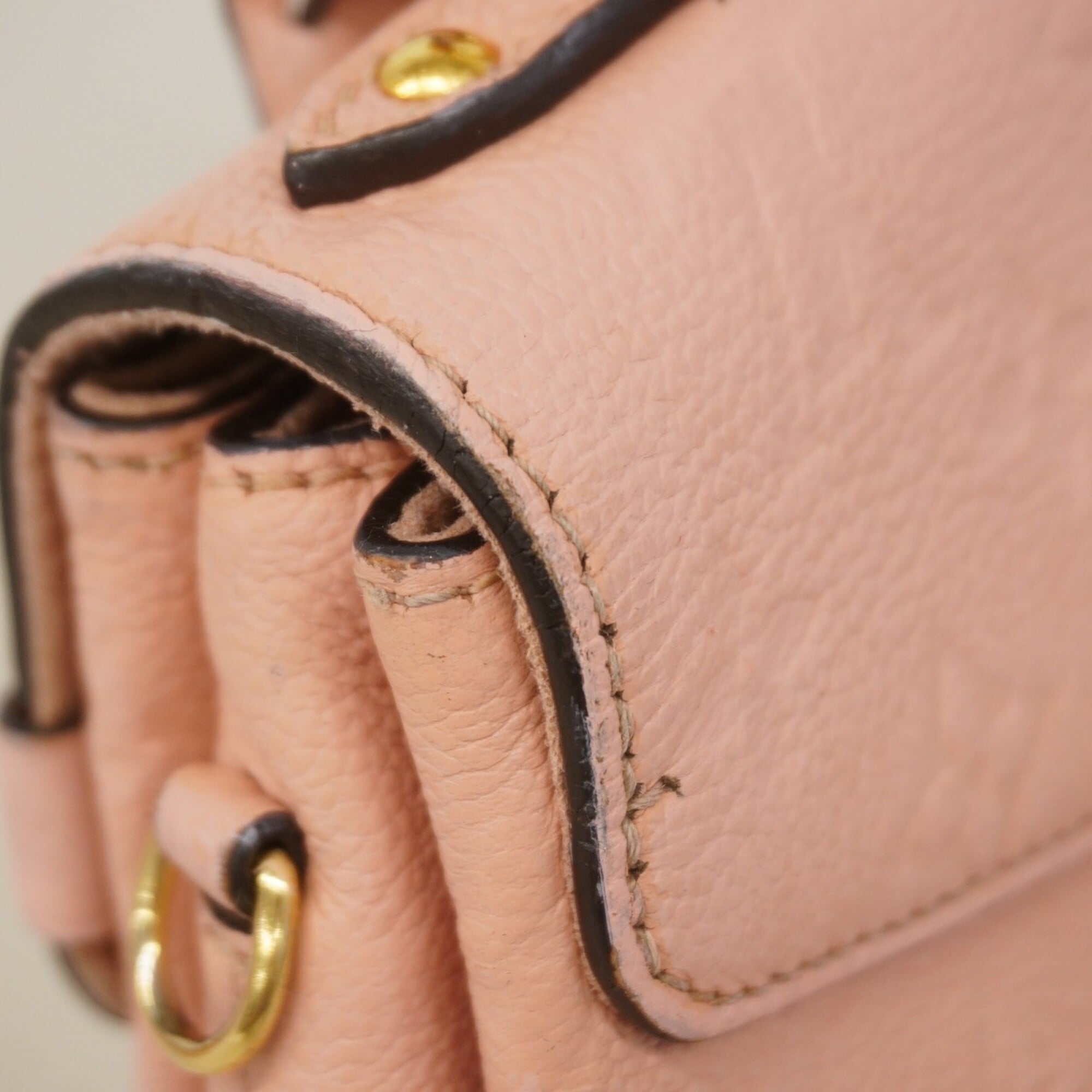Louis Vuitton Rose Poudre Handbag (Pre-Owned)