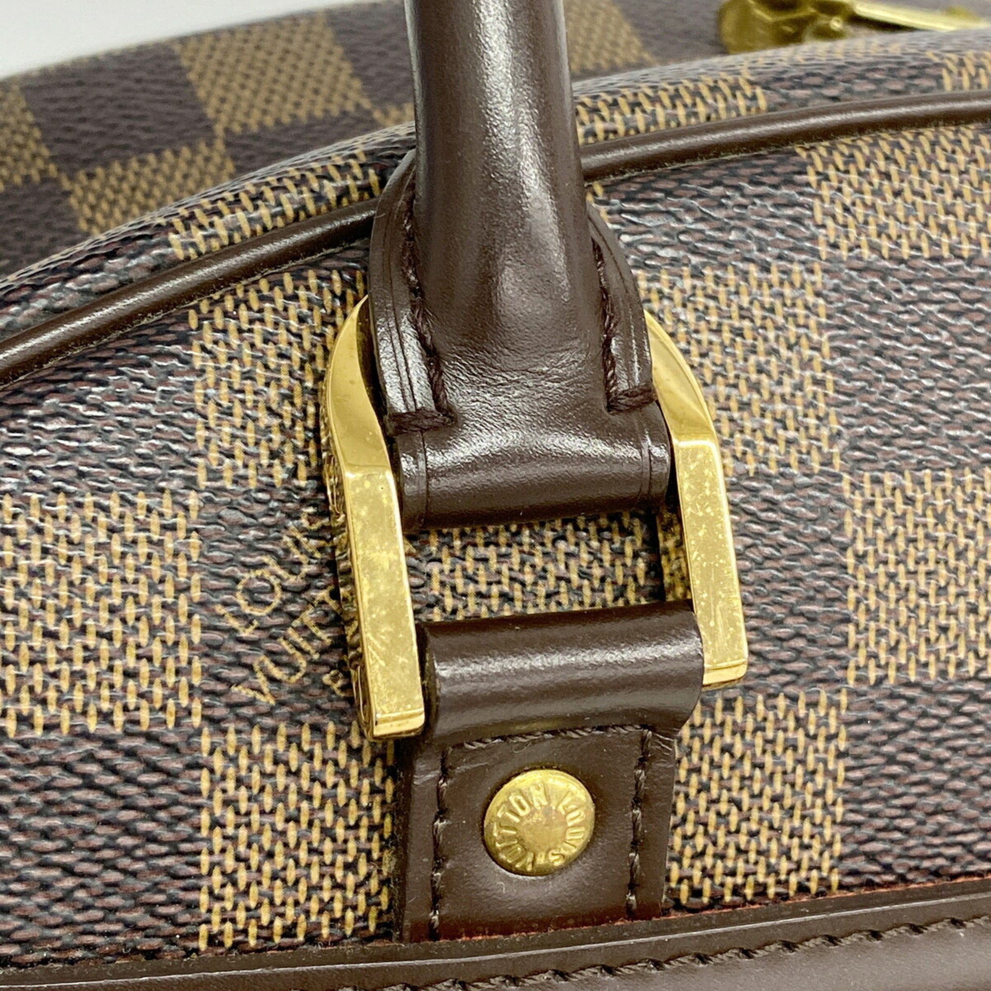 Louis Vuitton Ebene Handbag (Pre-Owned)
