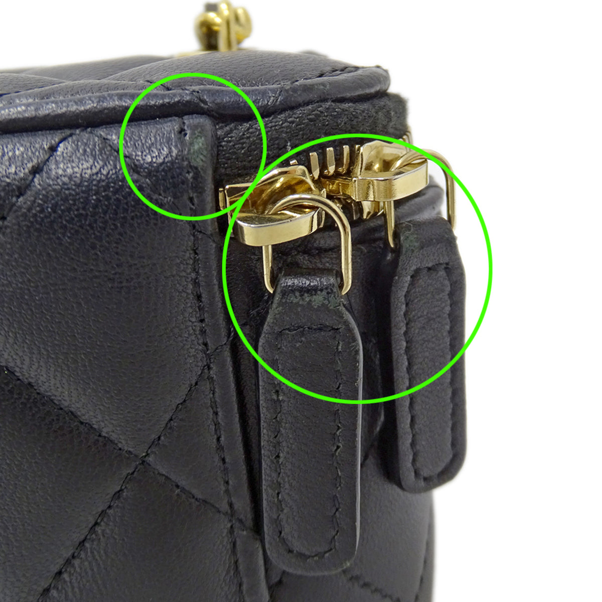 Chanel Black Leather Handbag Shoulder Bag (Pre-Owned)