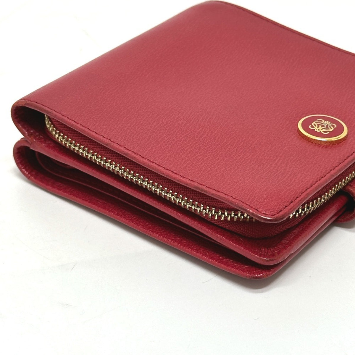 Loewe Red Color Leather Wallet (Bi-Fold) (Pre-Owned)