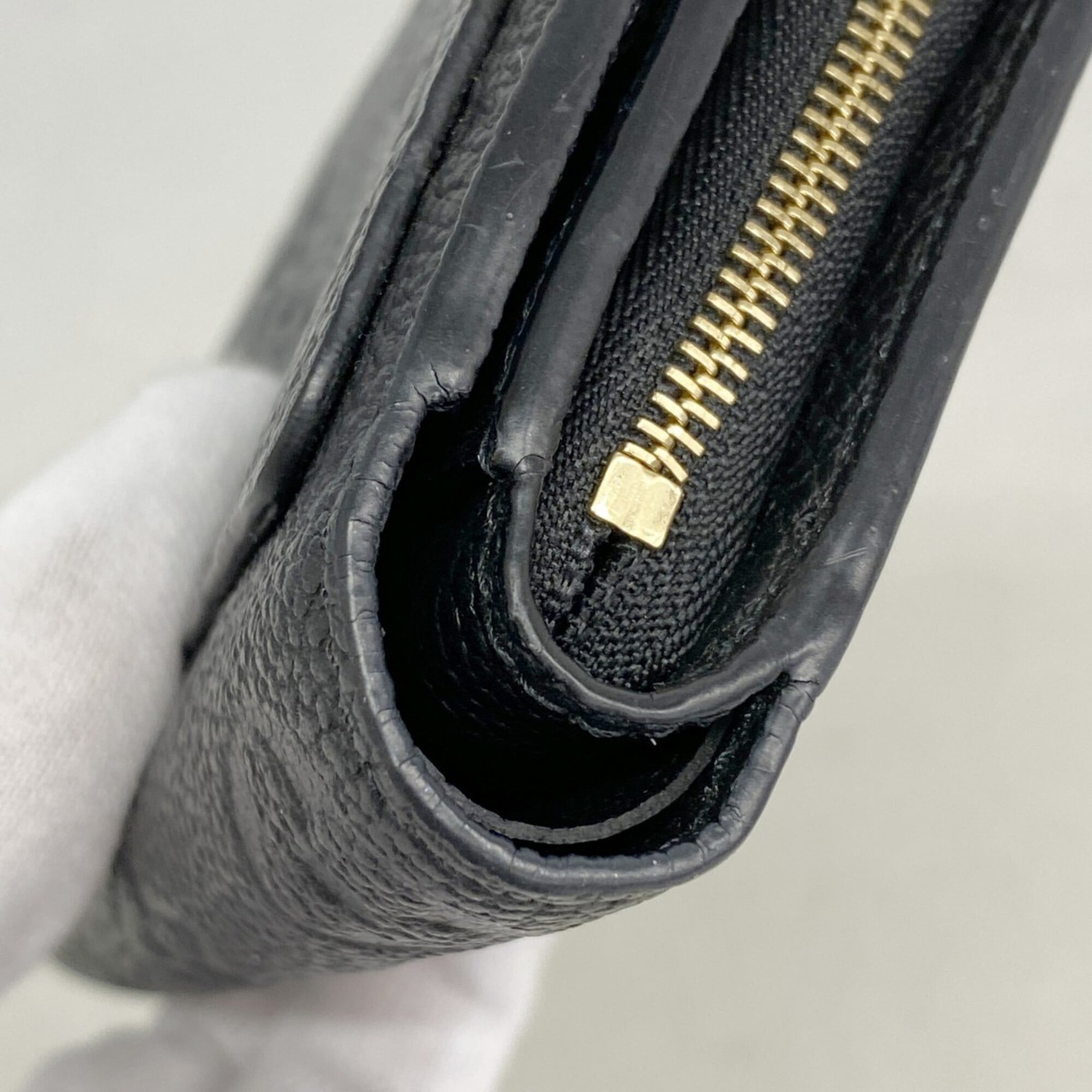 Louis Vuitton Noir Wallet (Bi-Fold) (Pre-Owned)