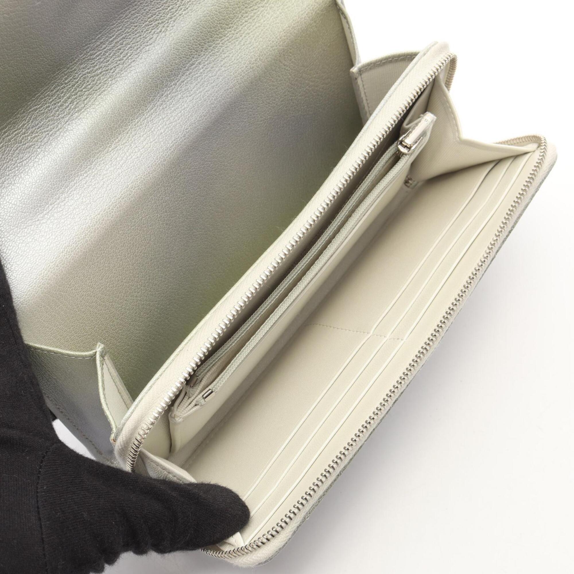 Chanel Green Silver Grained Calfskin Handbag Pouch Shoulder Bag (Pre-Owned)