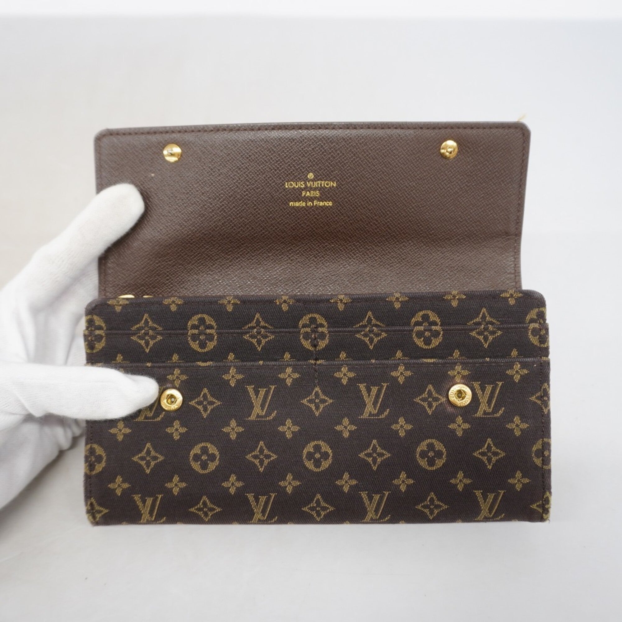 Louis Vuitton Ebene Long Wallet (Bi-Fold) (Pre-Owned)