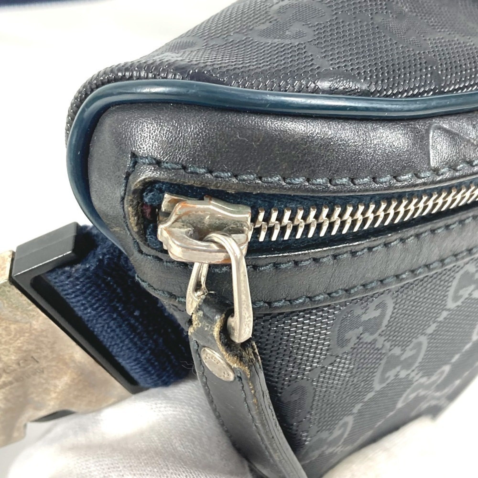 Gucci Gg Imprimé Navy Gg Imprimé Fanny Pack Sling Bag (Pre-Owned)