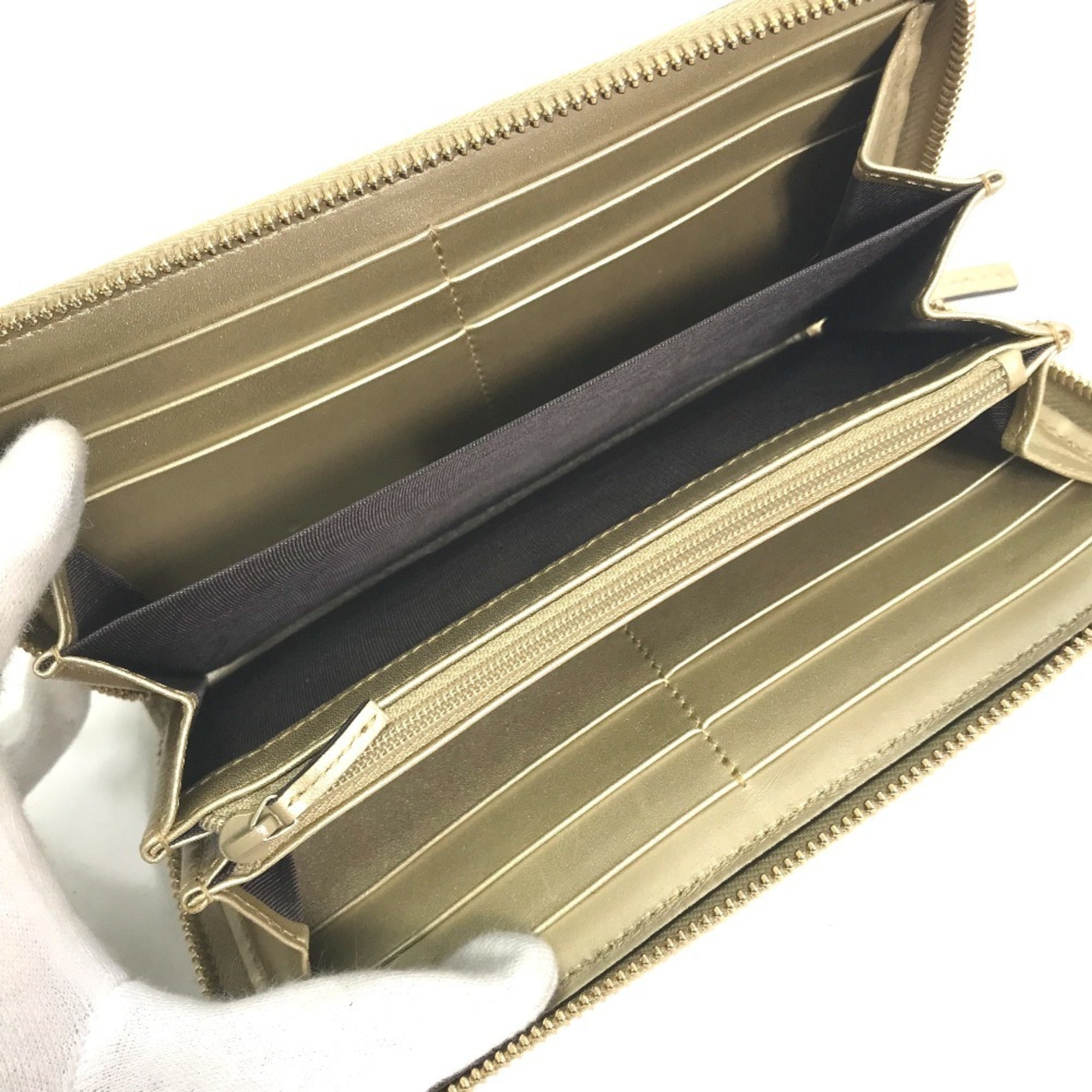 Gucci Gold Leather Long Wallet (Bi-Fold) (Pre-Owned)