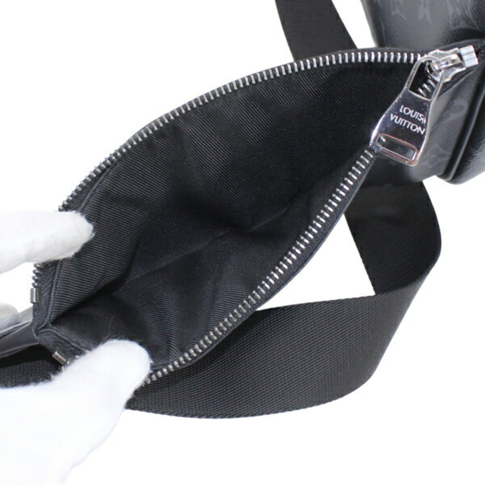 Louis Vuitton Monogram Eclipse Monogram Eclipse Shoulder Bag Sling Bag (Pre-Owned)