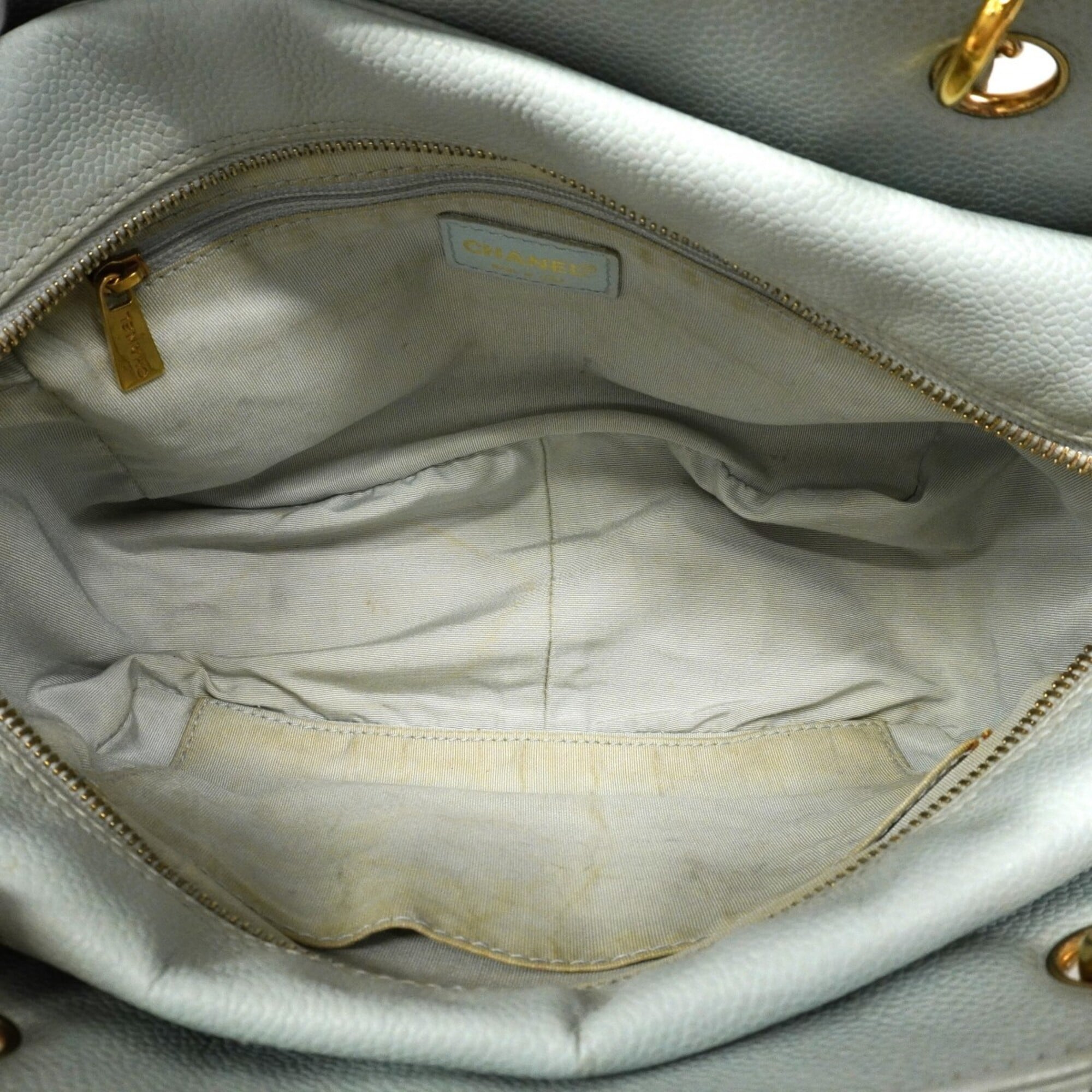 Chanel Light Blue Grained Calfskin Tote Bag (Pre-Owned)