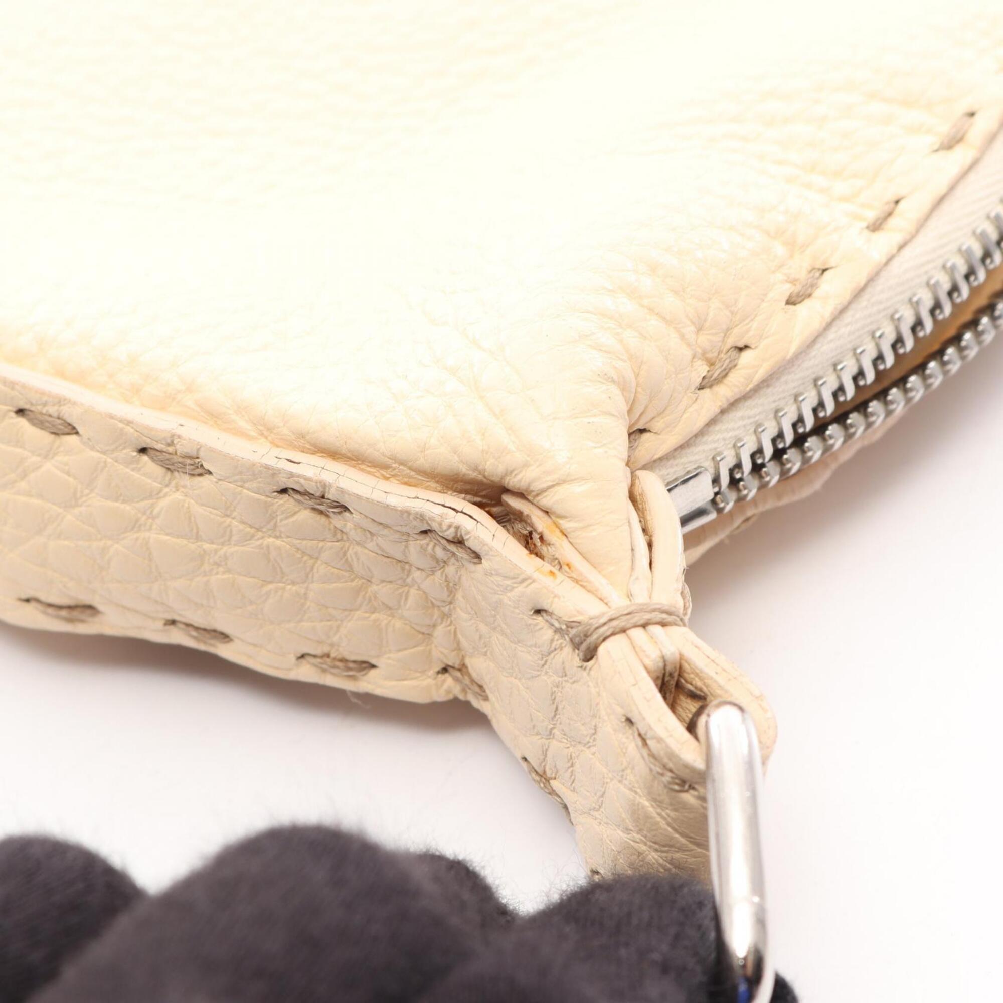 Fendi Selleria Ivory Leather Handbag Shoulder Bag (Pre-Owned)