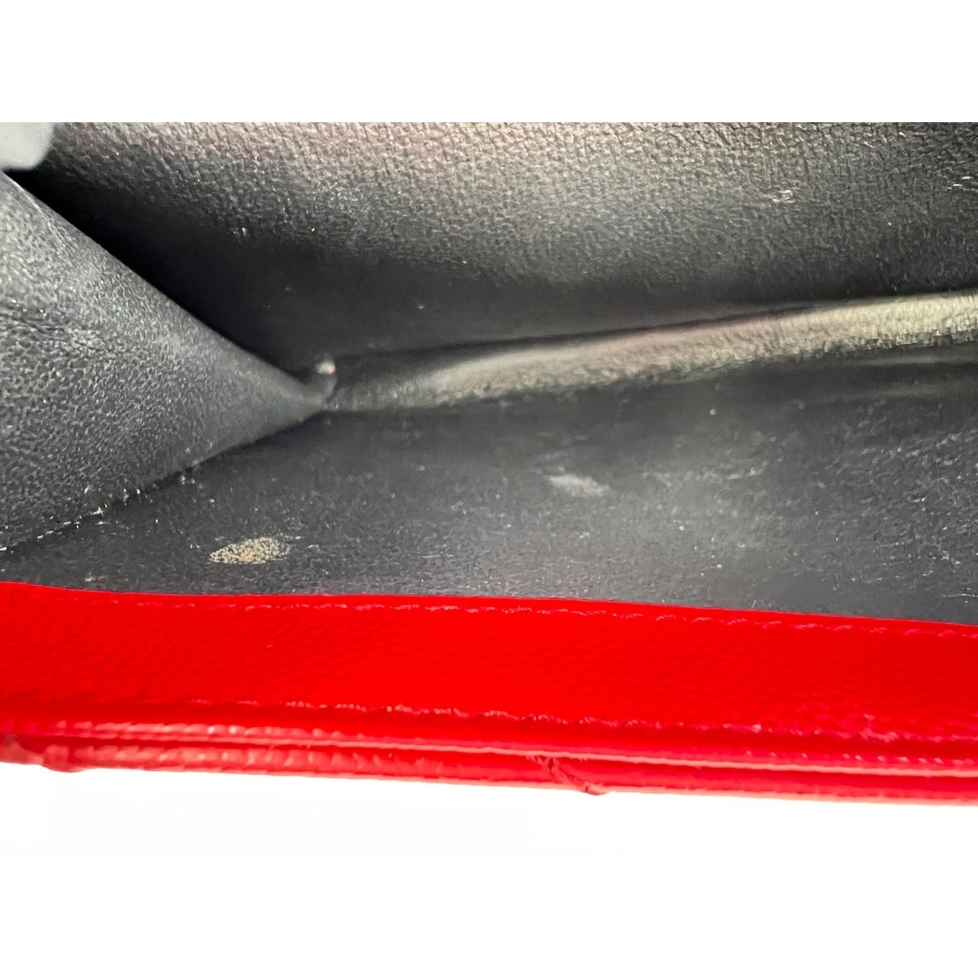 Yves Saint Laurent Cassandre Red Color Shoulder Bag (Pre-Owned)